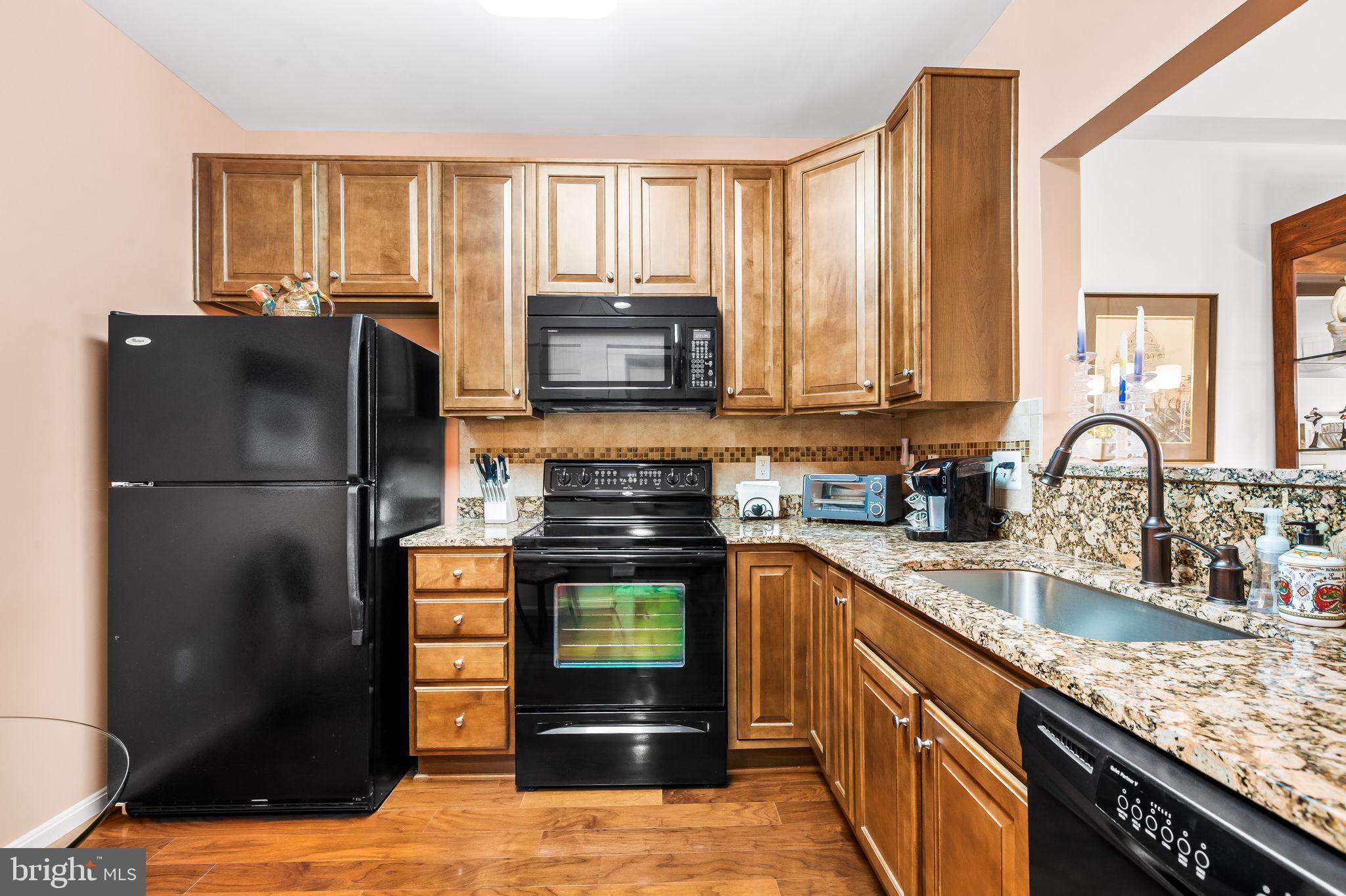 HIGHLANDS AT QUARRY LAKE - Residential