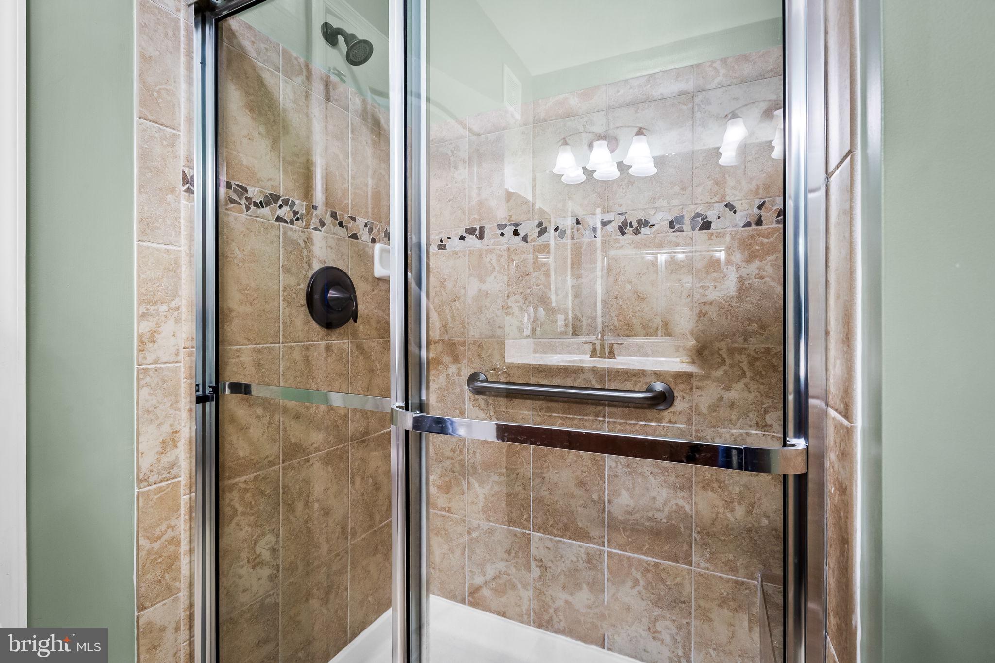 HIGHLANDS AT QUARRY LAKE - Residential