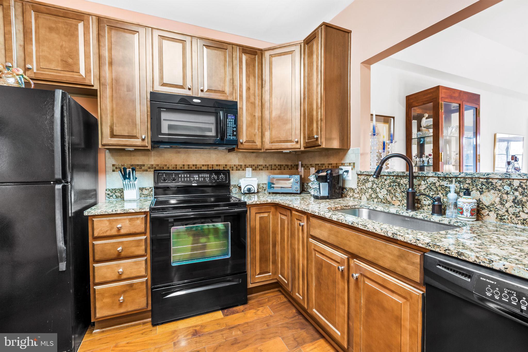 HIGHLANDS AT QUARRY LAKE - Residential