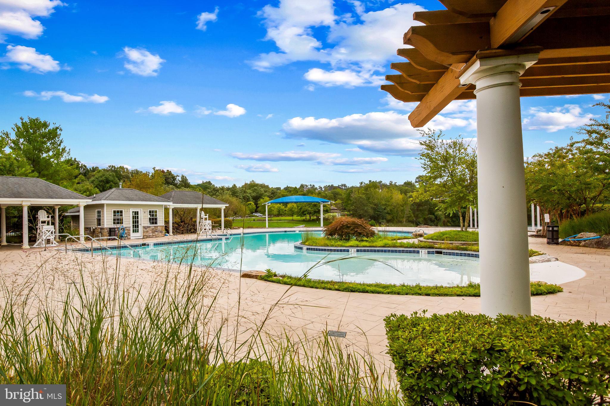HIGHLANDS AT QUARRY LAKE - Residential