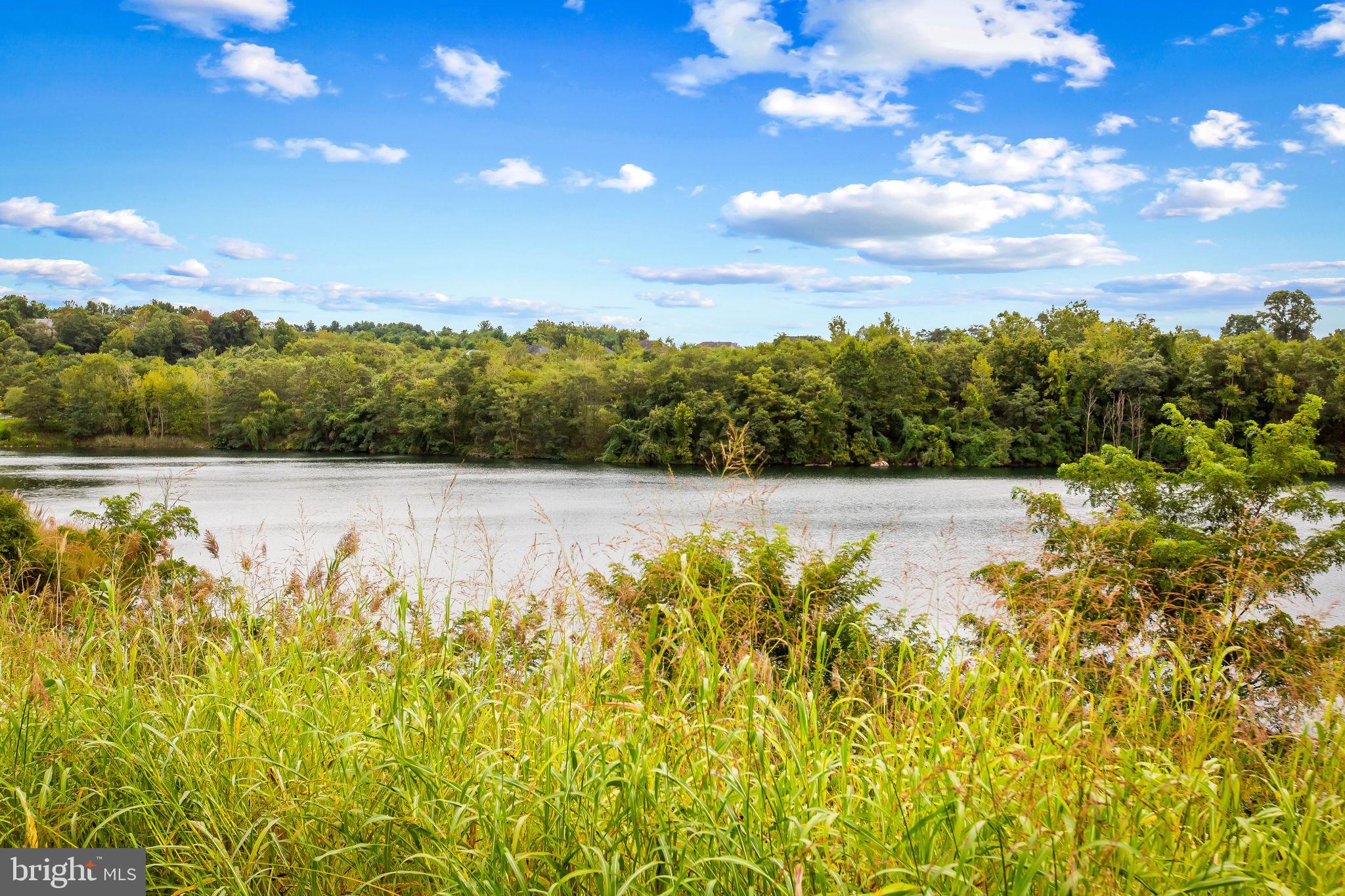 HIGHLANDS AT QUARRY LAKE - Residential