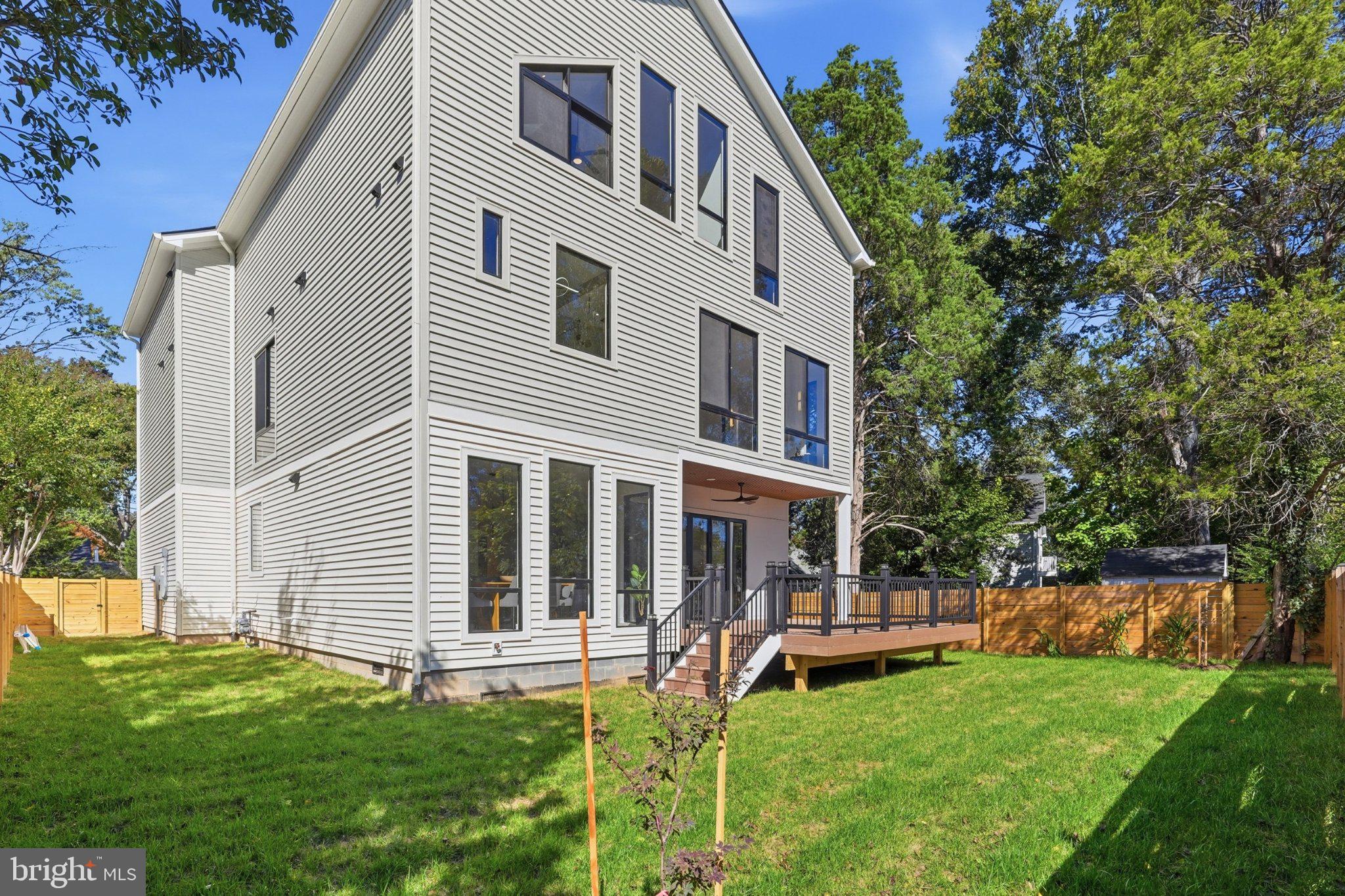 6931 OAK RIDGE ROAD