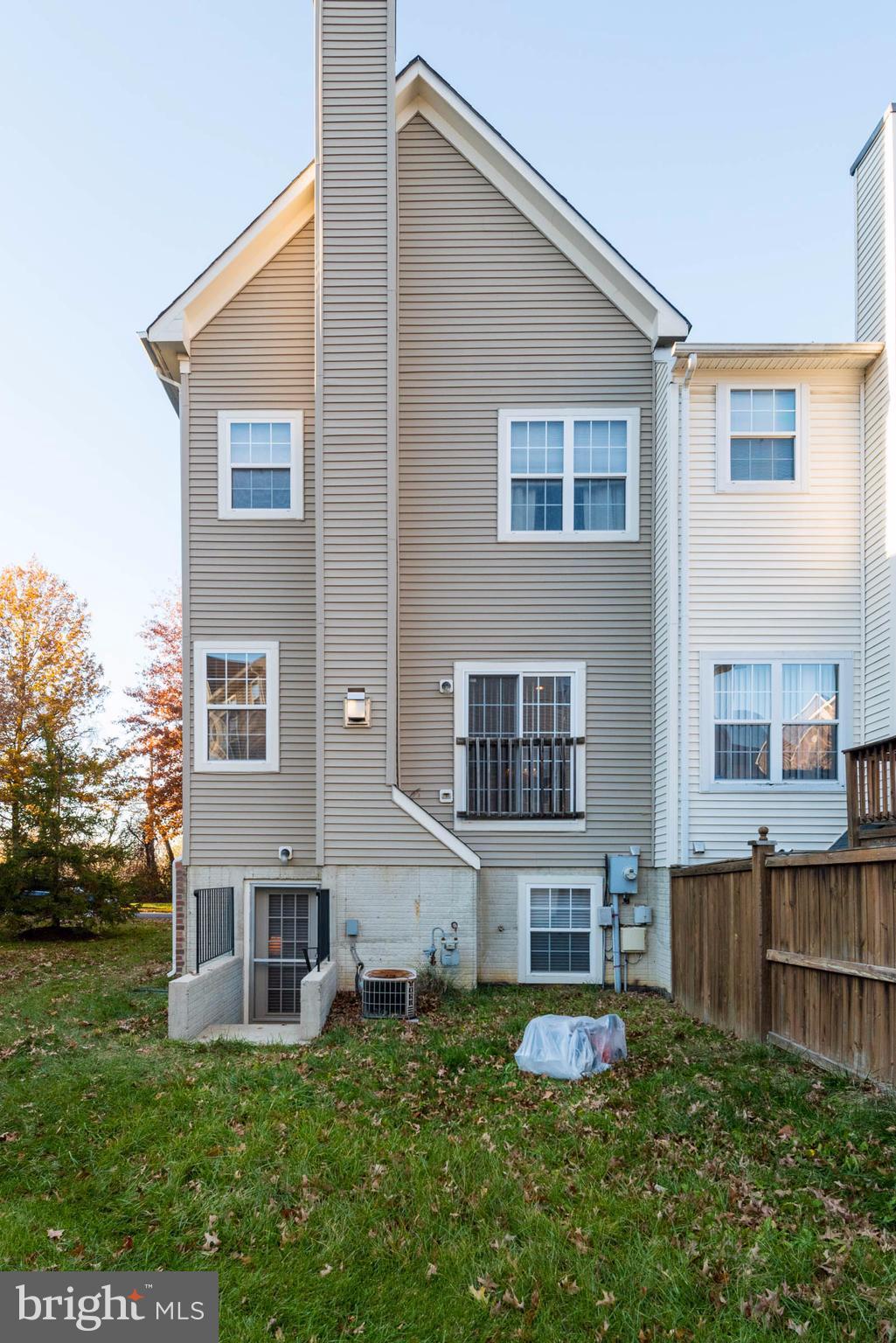 WOODVIEW VILLAGE WEST - Residential