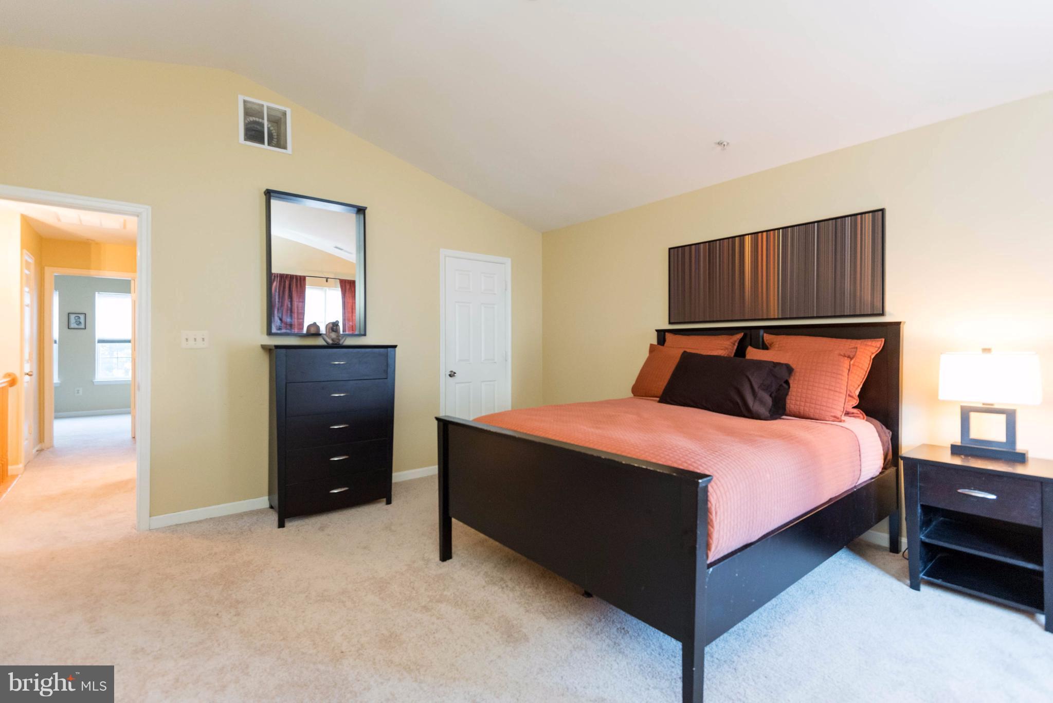 WOODVIEW VILLAGE WEST - Residential