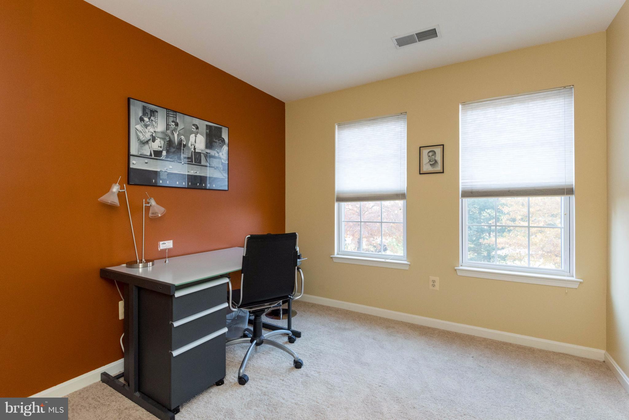 WOODVIEW VILLAGE WEST - Residential