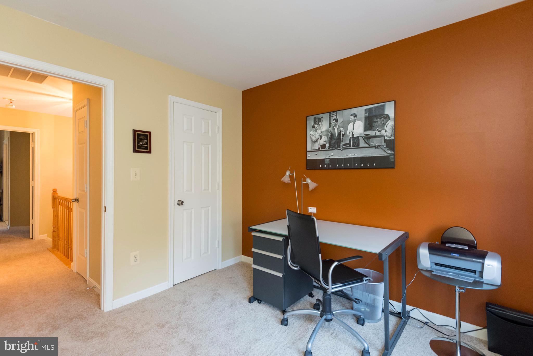 WOODVIEW VILLAGE WEST - Residential