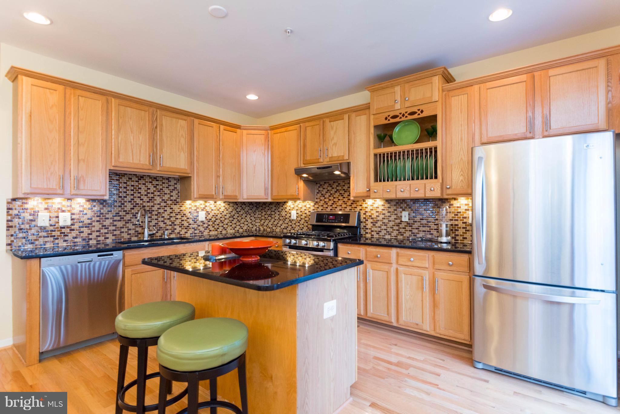 WOODVIEW VILLAGE WEST - Residential