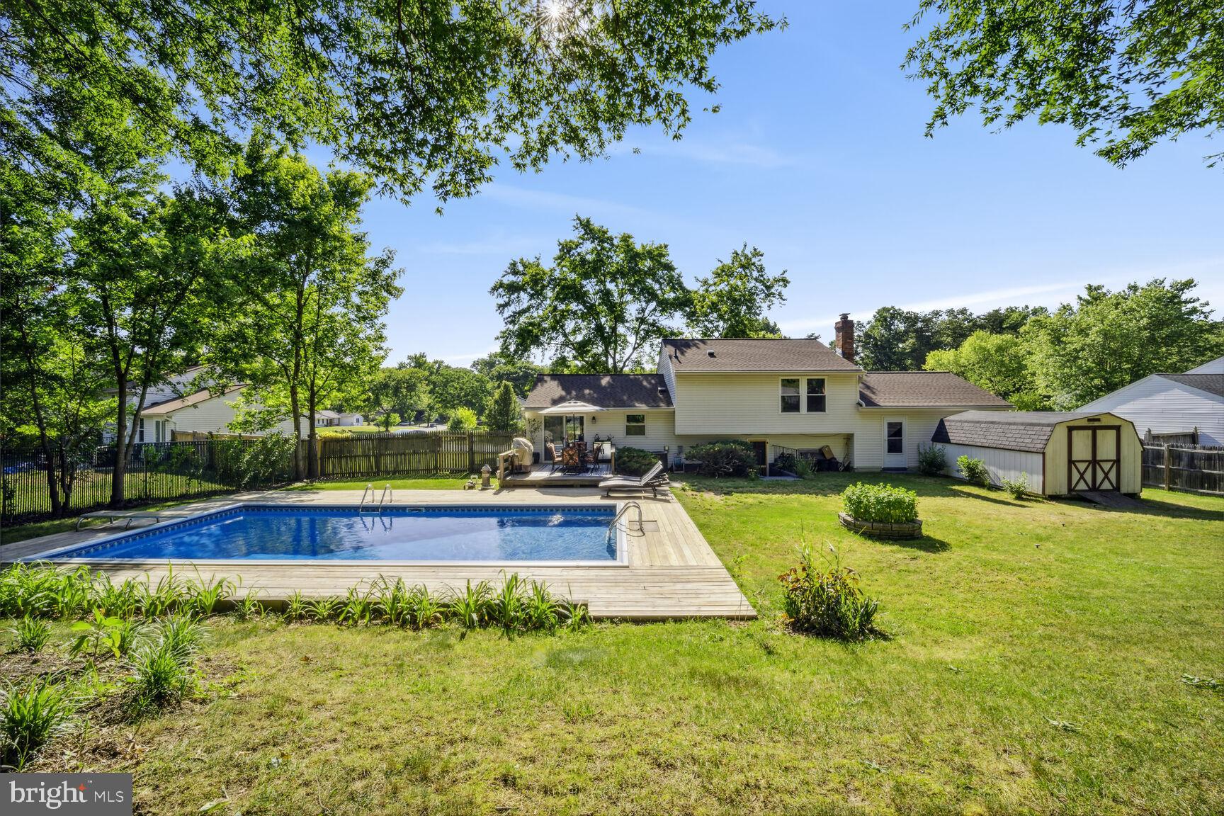 PINEFIELD - Residential