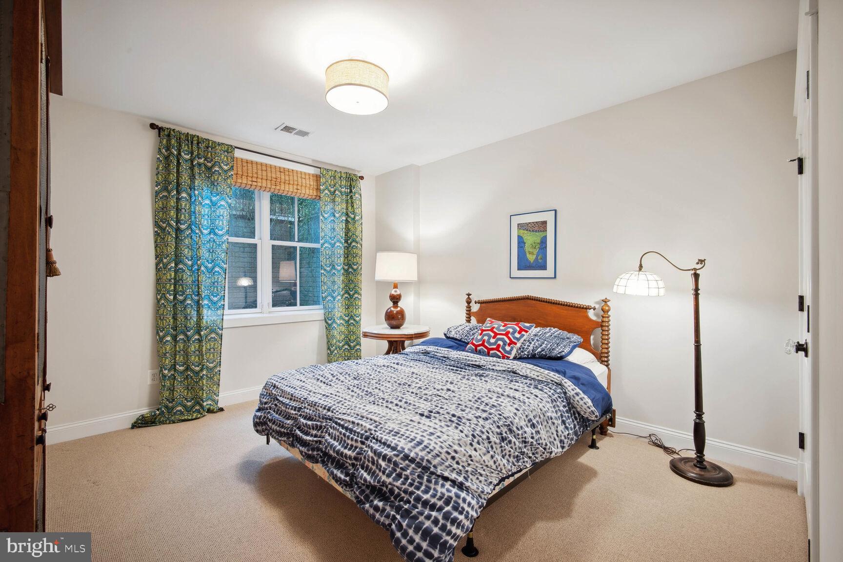 MINOR HILL - Residential