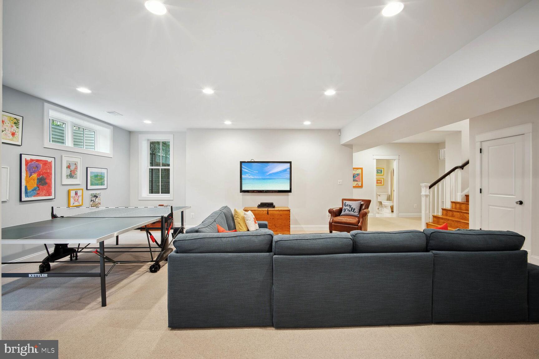 MINOR HILL - Residential