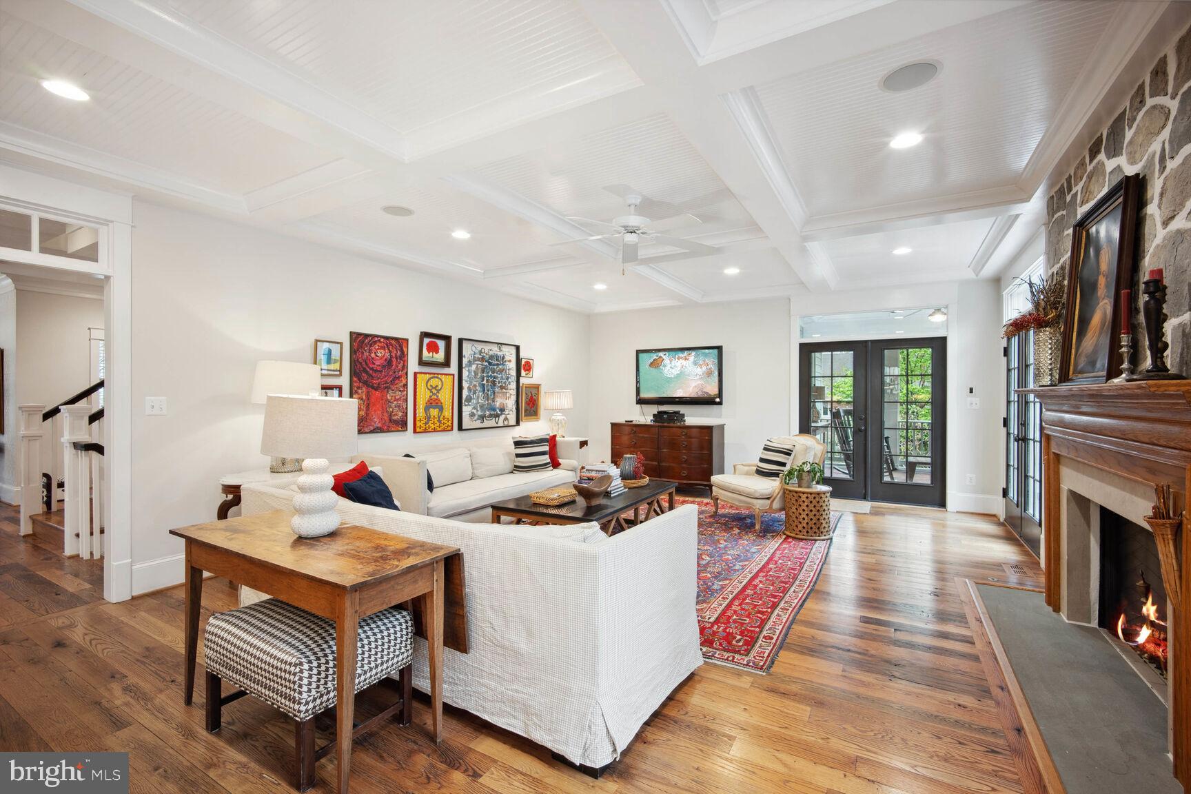 MINOR HILL - Residential