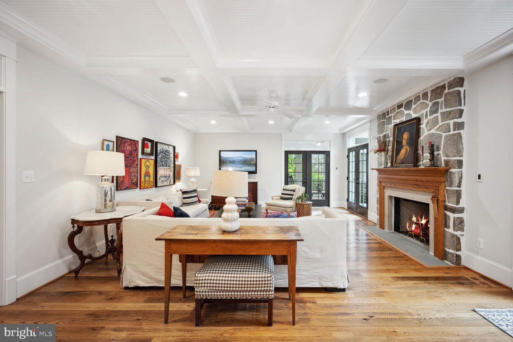 MINOR HILL - Residential