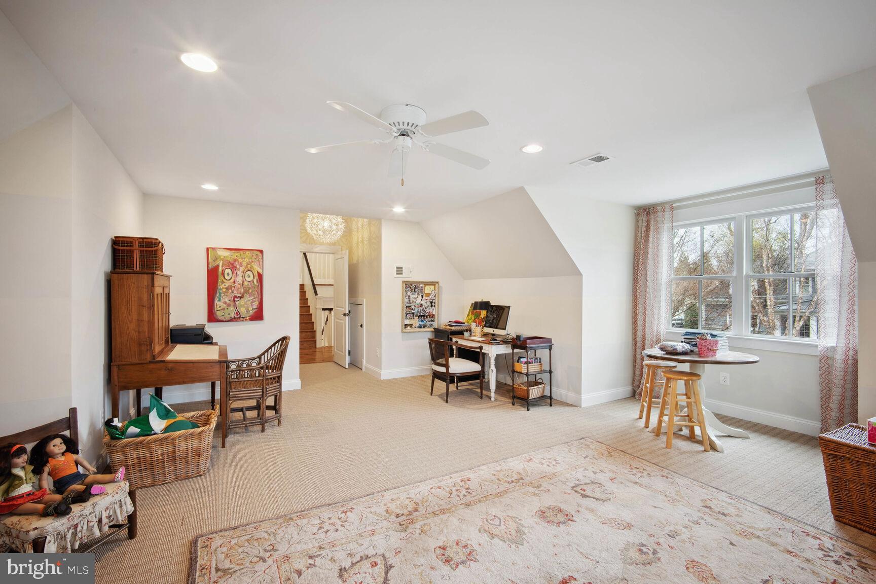 MINOR HILL - Residential