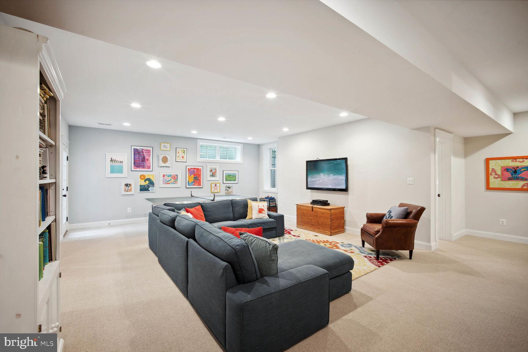 MINOR HILL - Residential