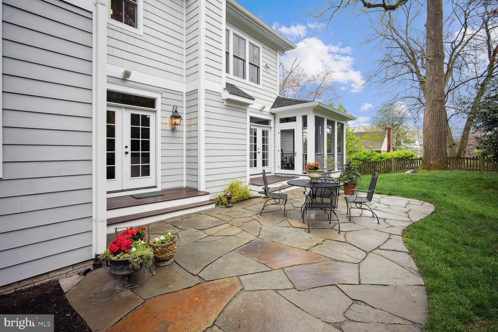 MINOR HILL - Residential