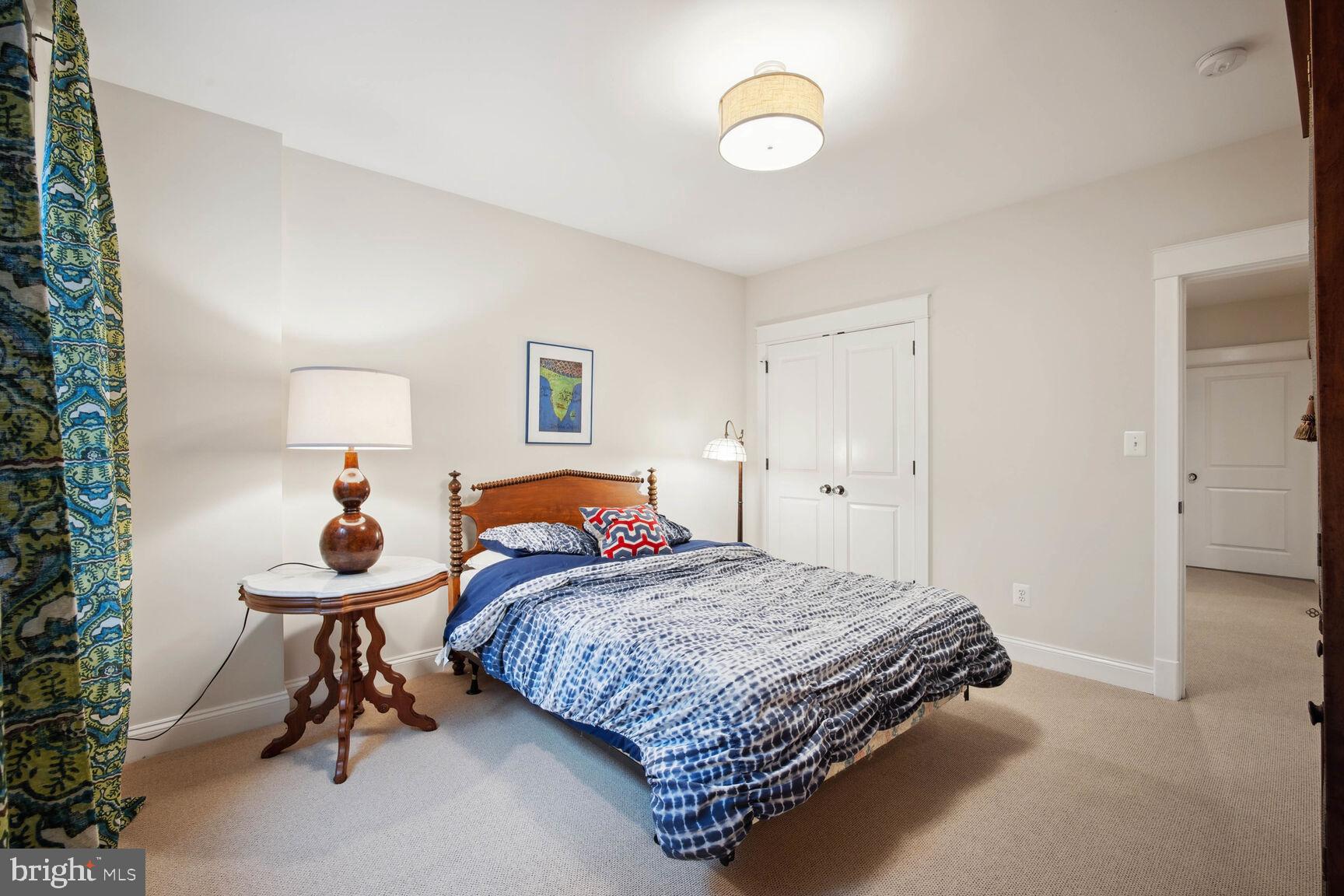 MINOR HILL - Residential