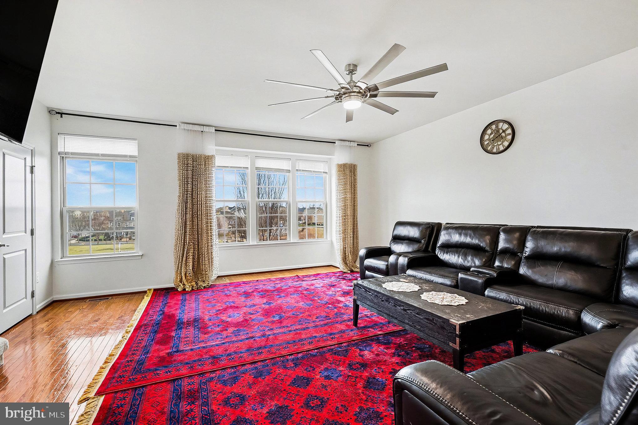 EMBREY MILL - Residential