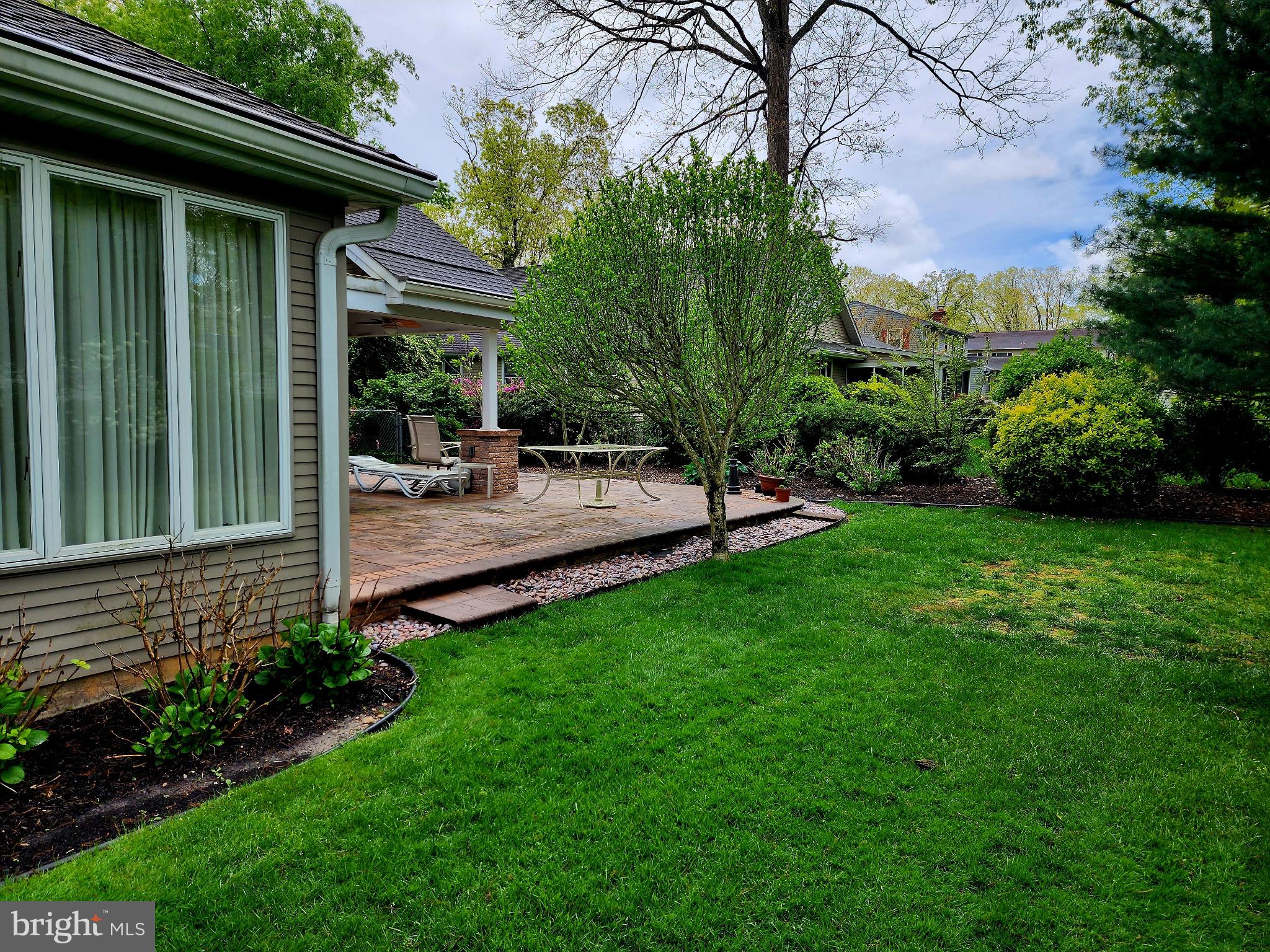 1792 WYNNEWOOD DRIVE