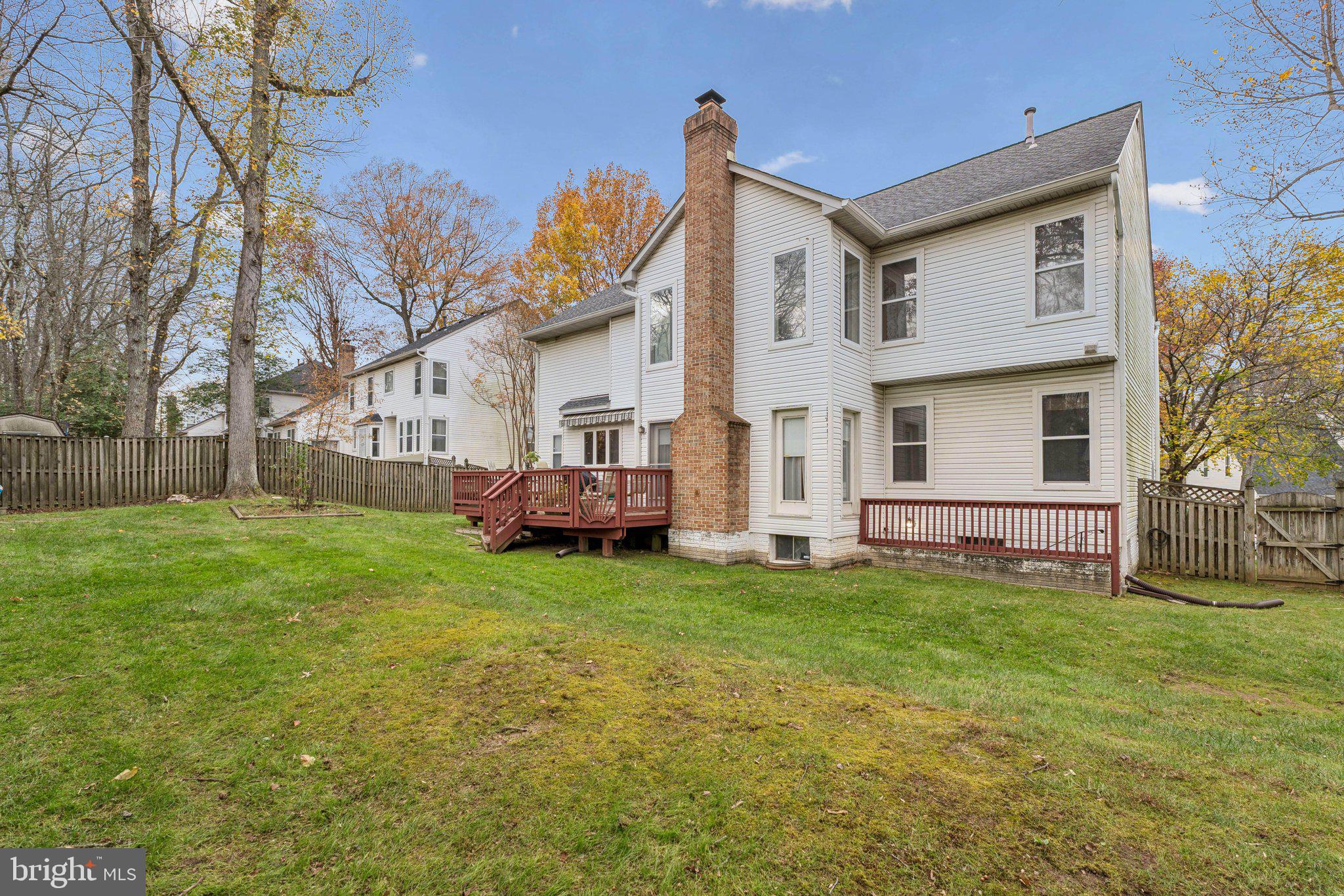 NORTHRIDGE - Residential