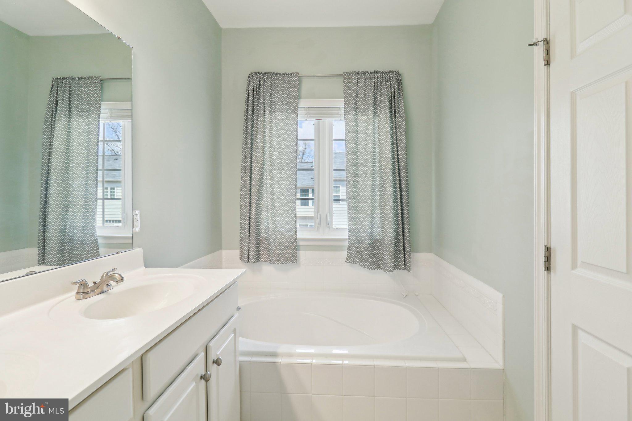 ESTATES AT ELK RUN - Residential