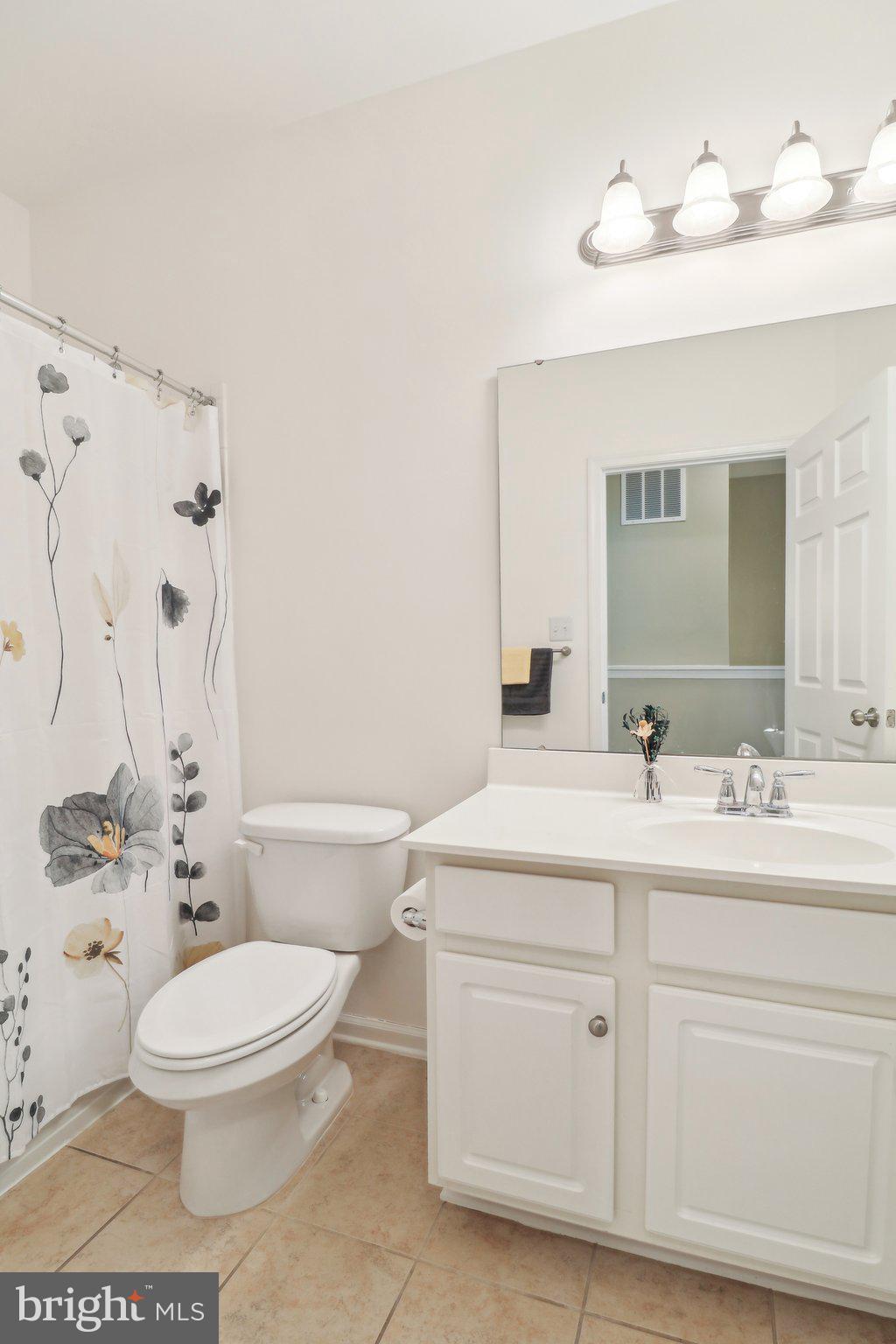 ESTATES AT ELK RUN - Residential