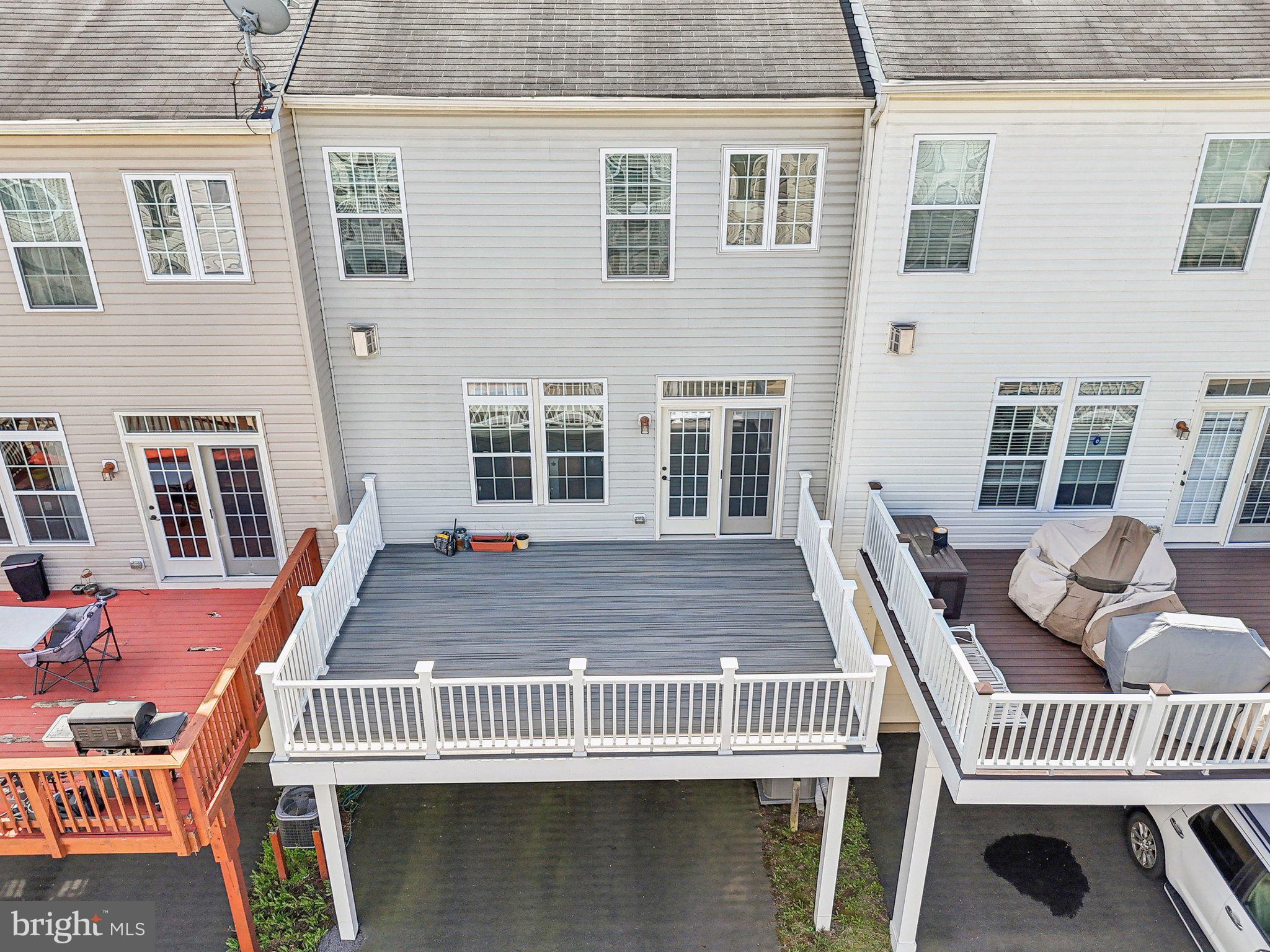 ESTATES AT ELK RUN - Residential