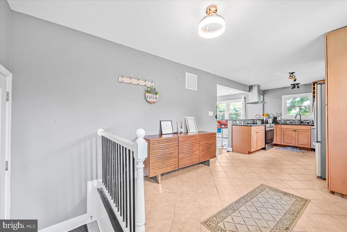 ROCKAWAY BEACH - Residential