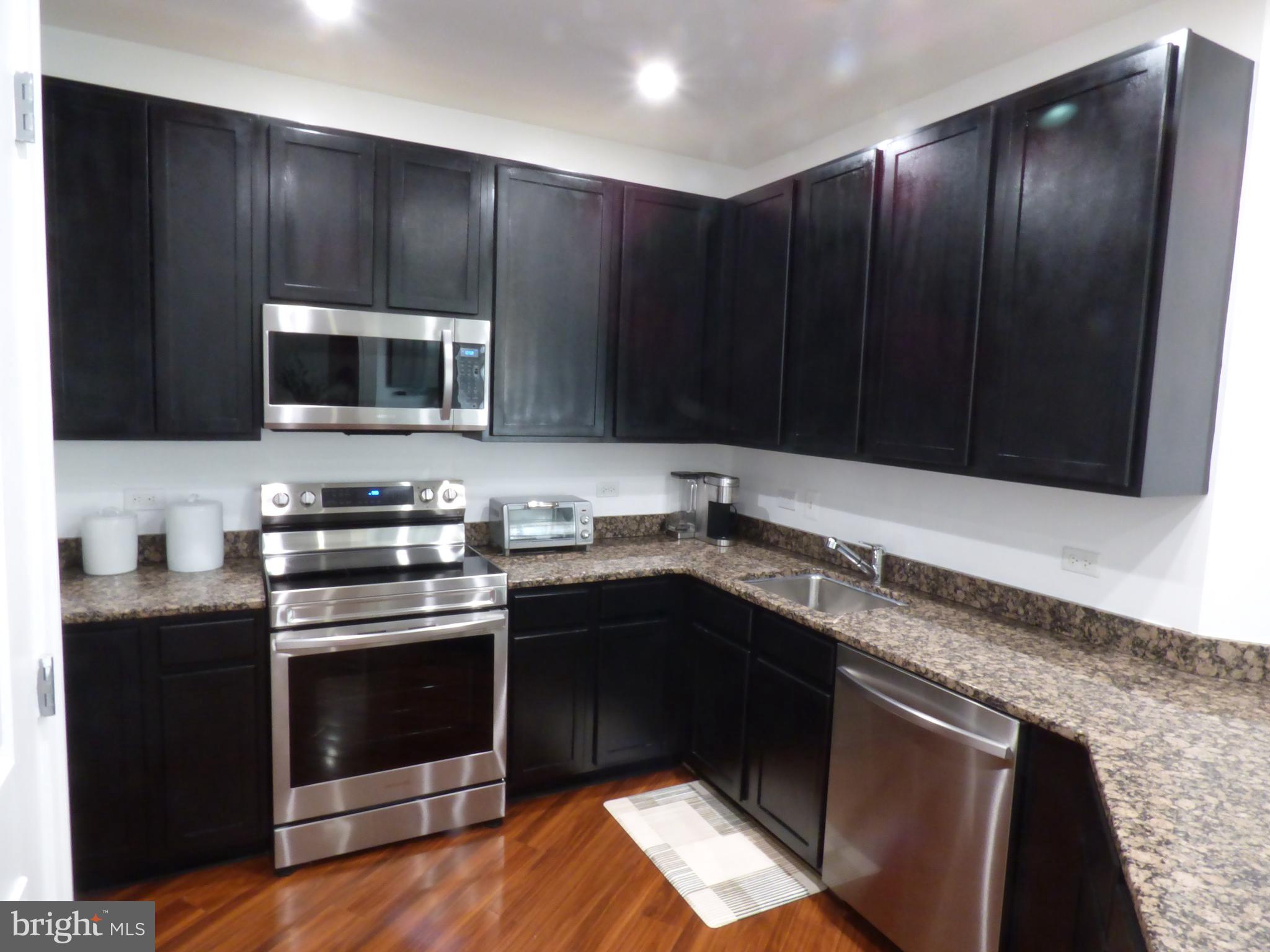 SHIRLINGTON VILLAGE - Residential