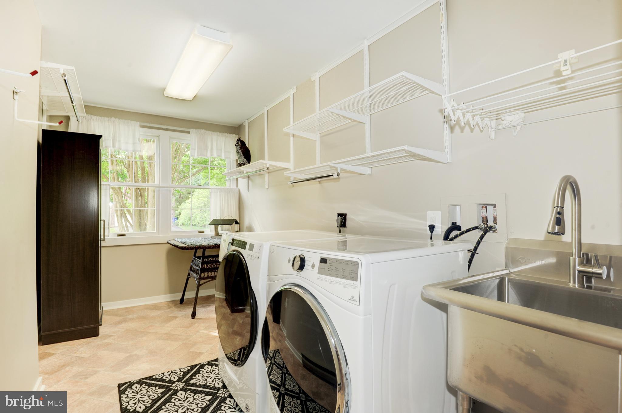 POLO FIELDS - Residential