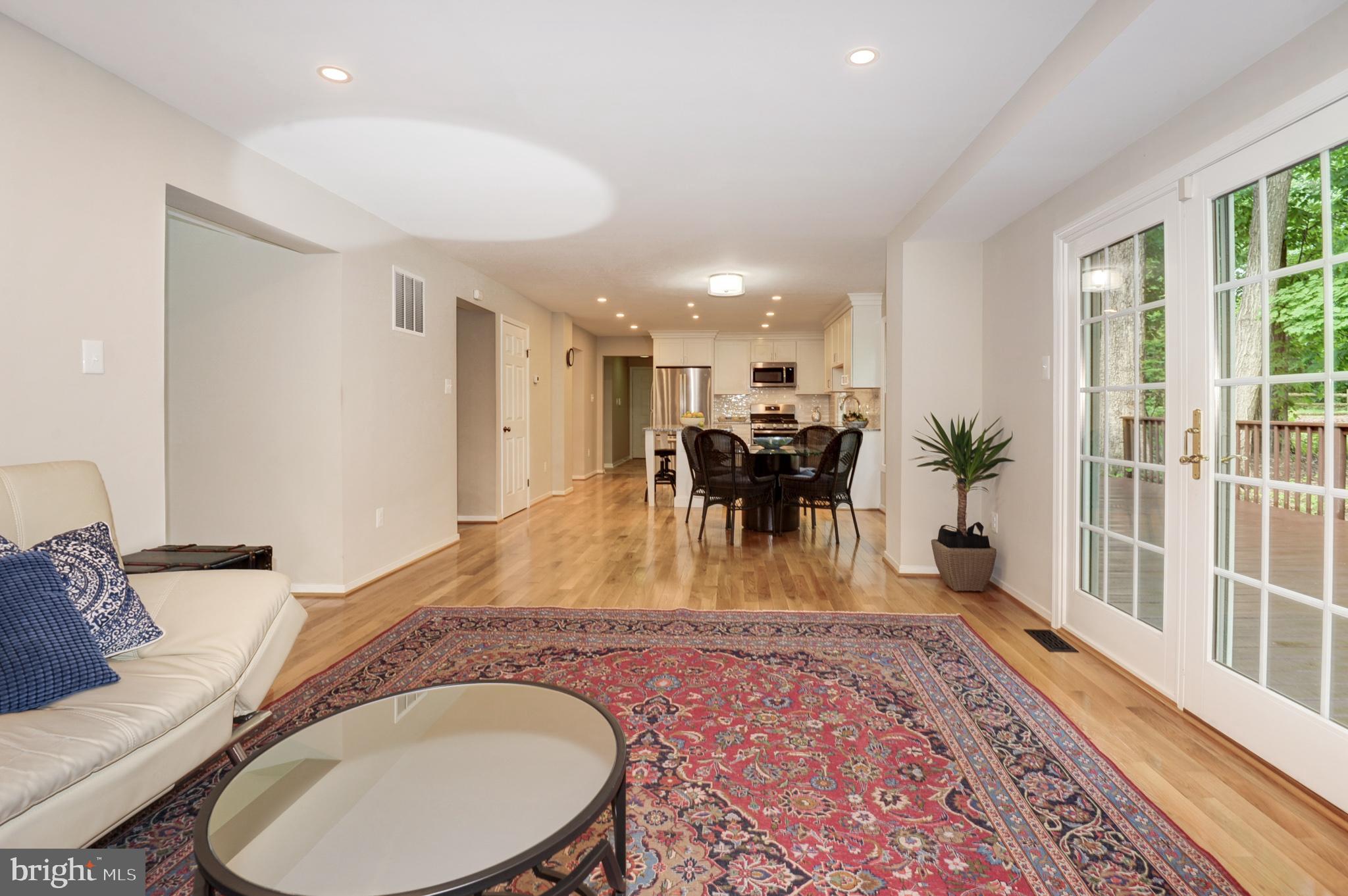 POLO FIELDS - Residential