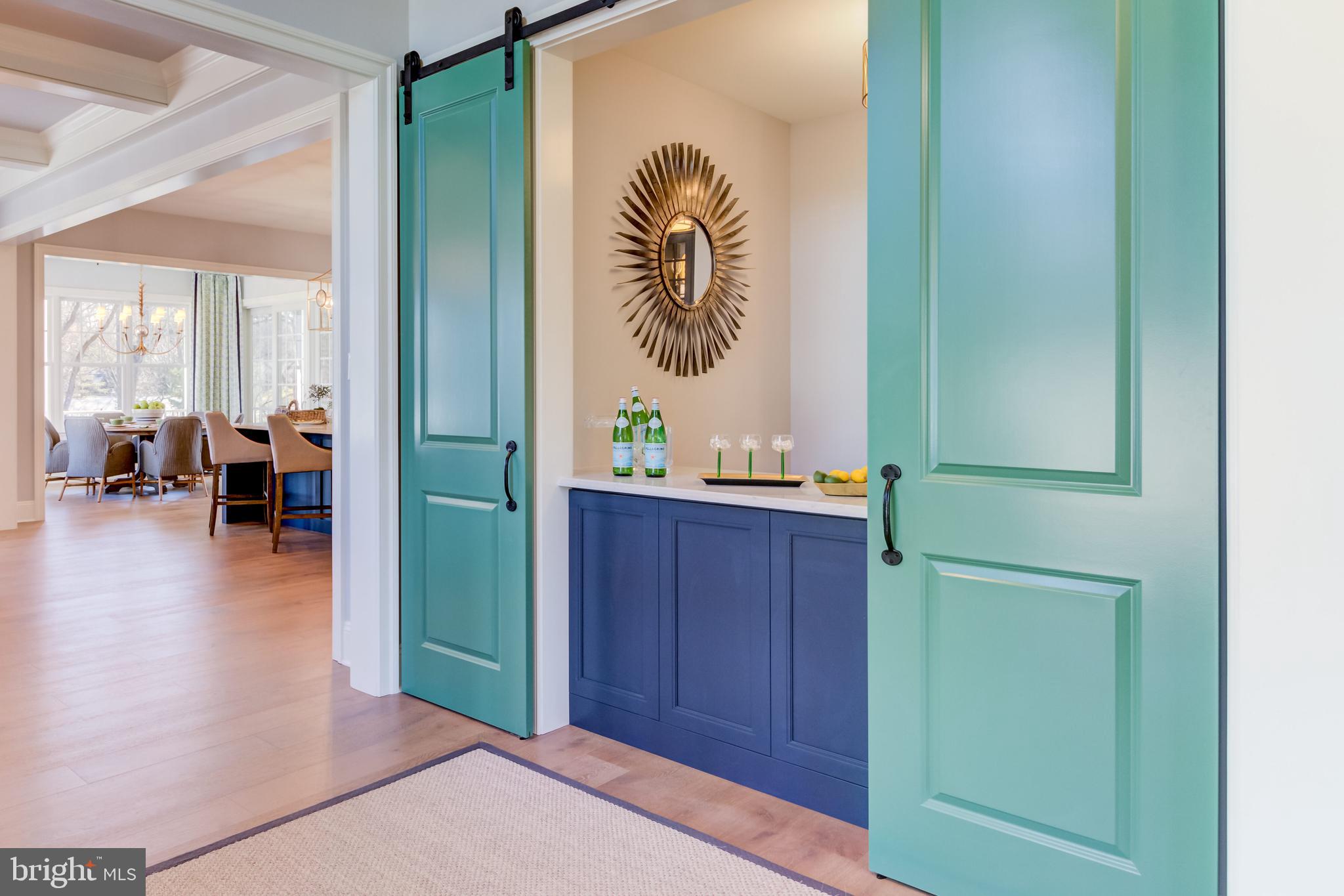 TIBURON - Residential