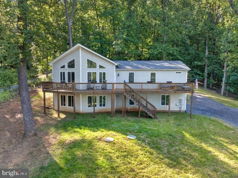 Homes For Sale - 515 Red Bud Lane<br/> Warren County, FRONT ROYAL, VA 22630
