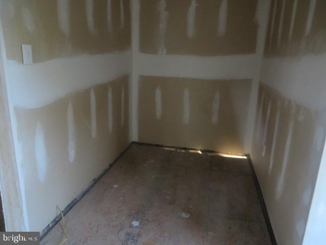 GERMANTOWN - Residential Income