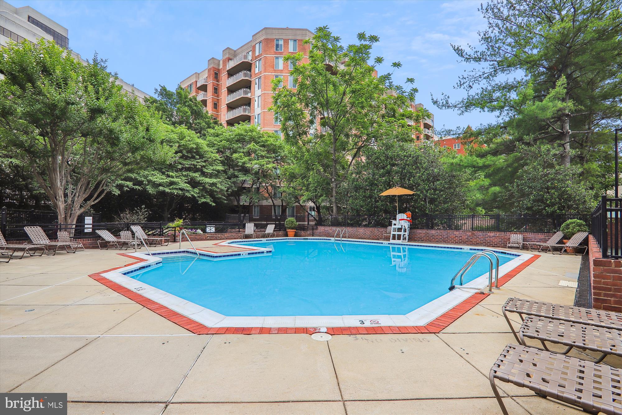 CHASE AT BETHESDA CODM - Residential