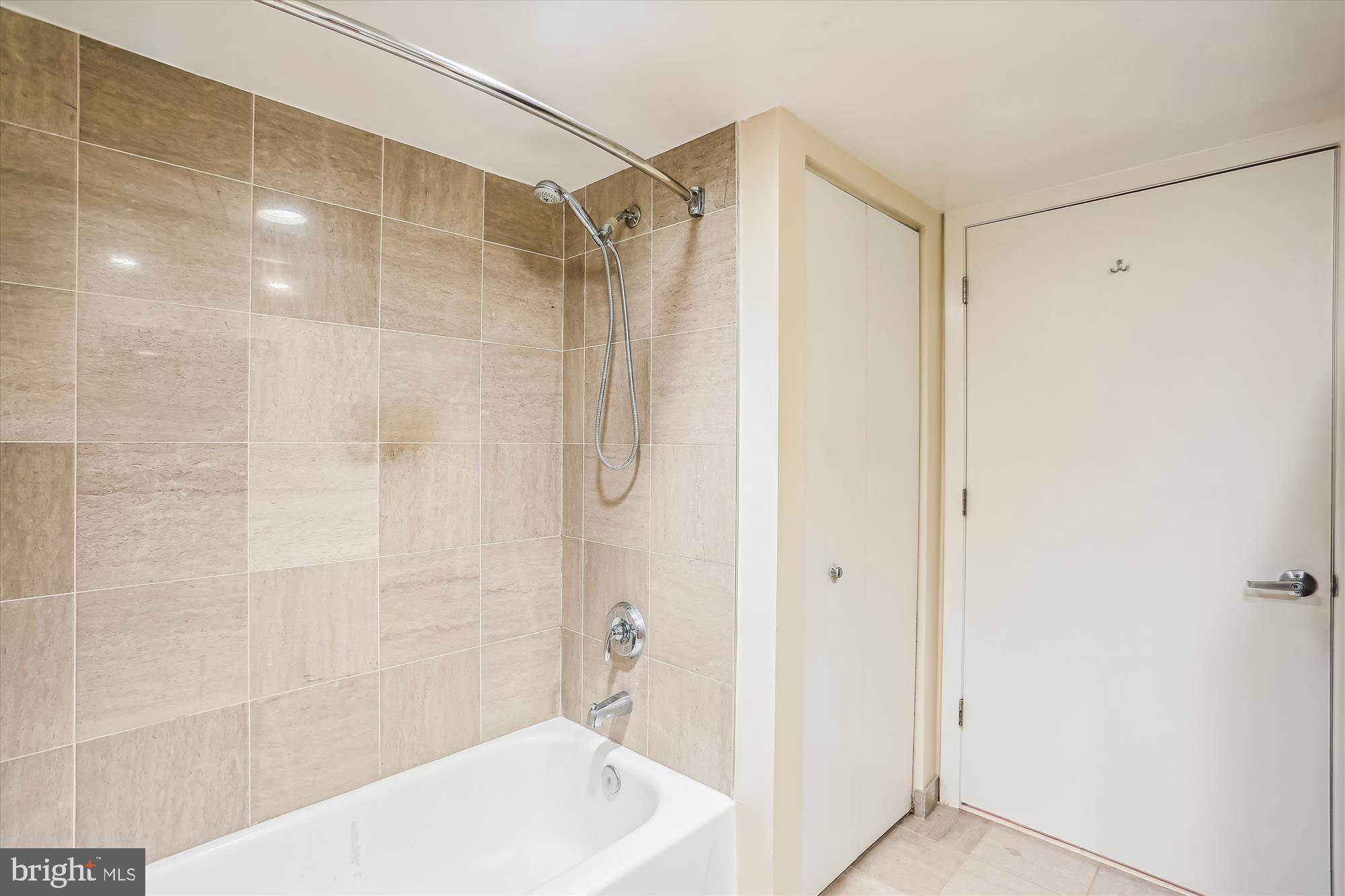 CHASE AT BETHESDA CODM - Residential