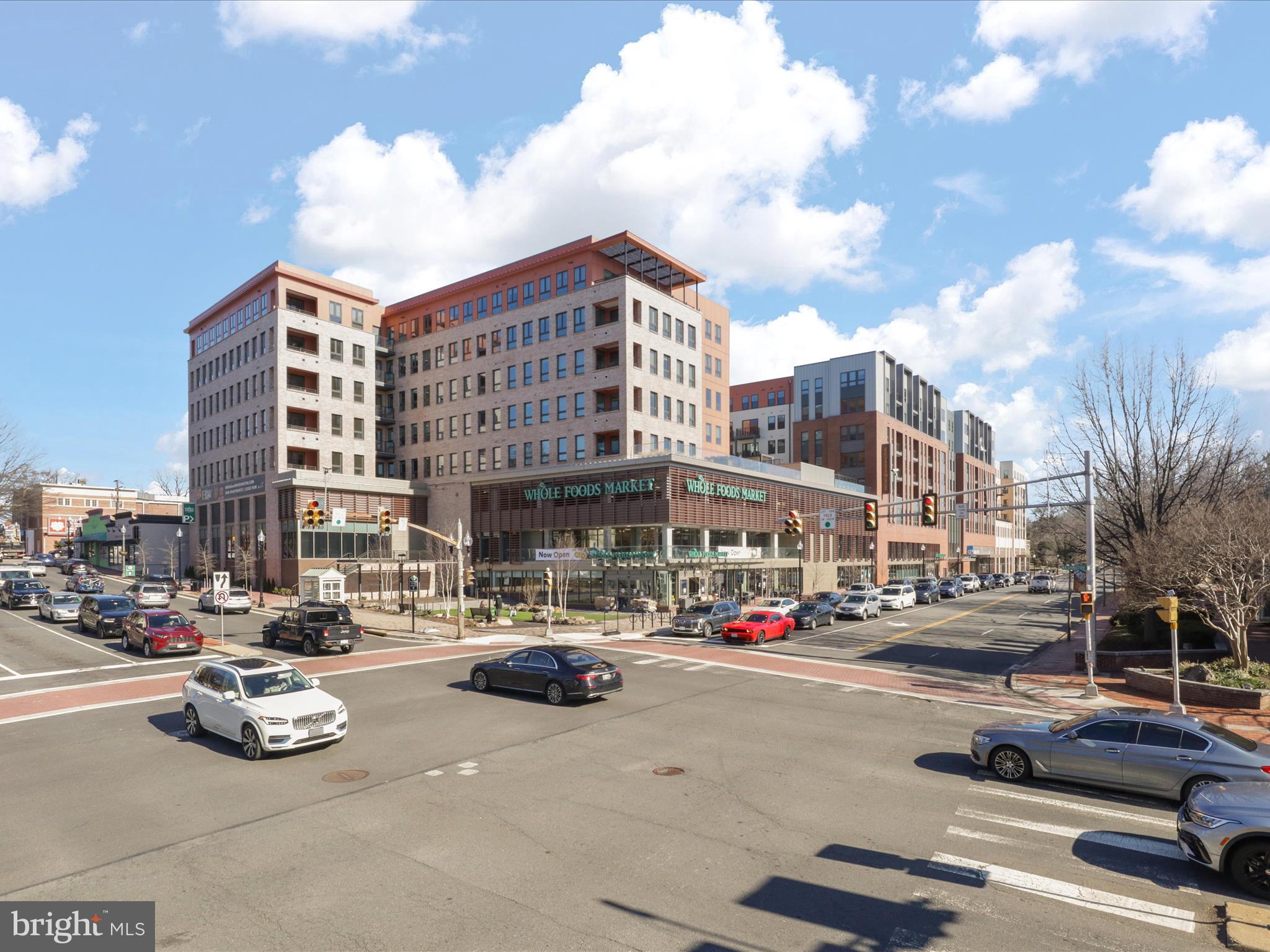 MASON TERRACE - Residential