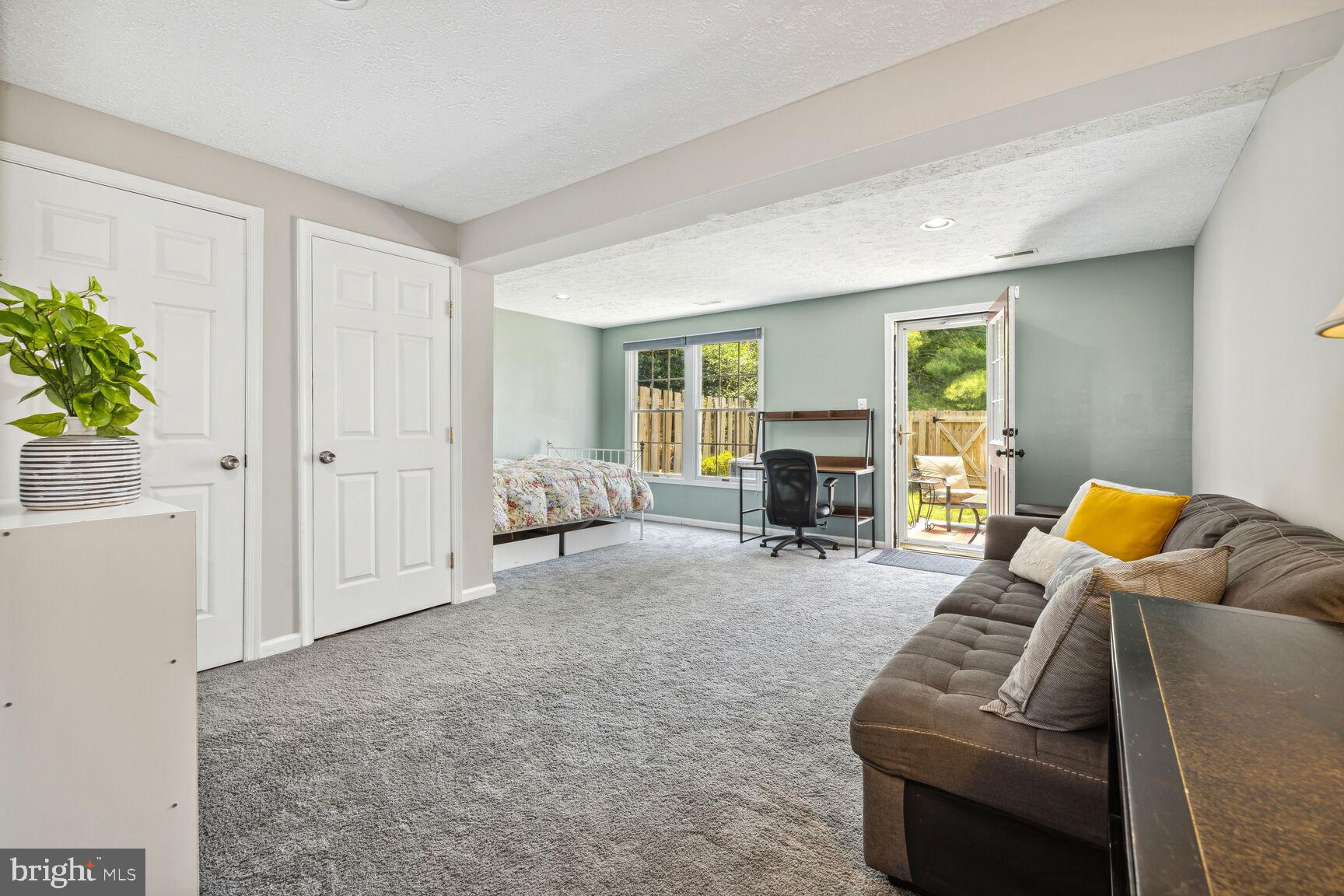 STUART MECHANIC - Residential