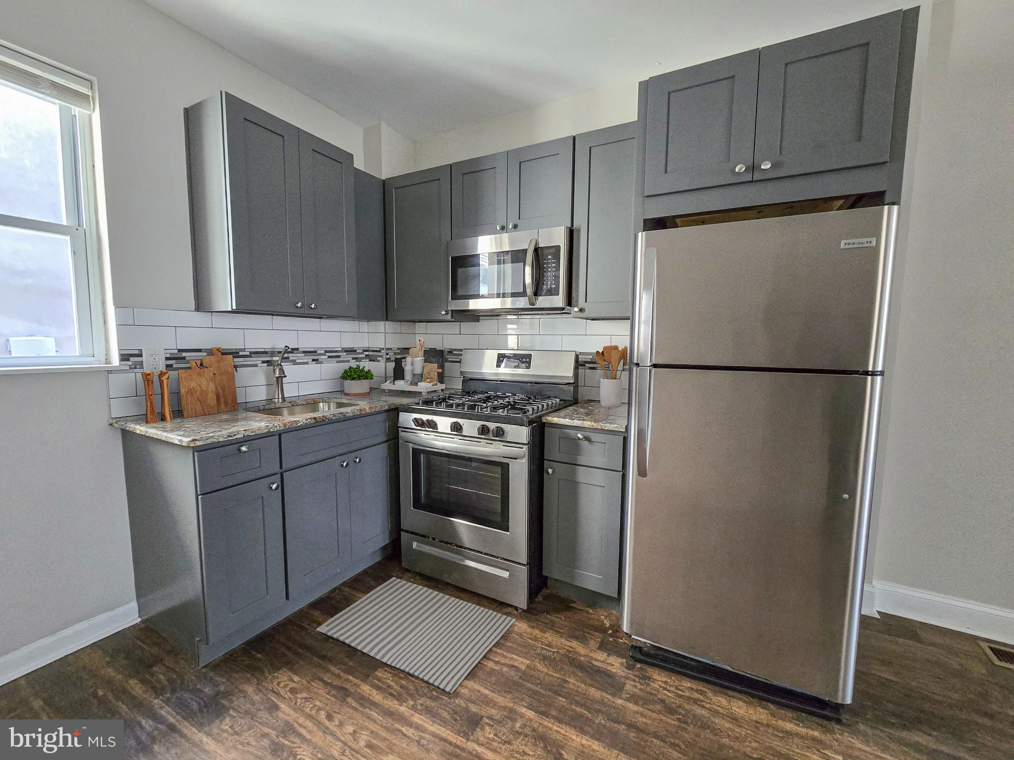 WEST PASSYUNK - Residential