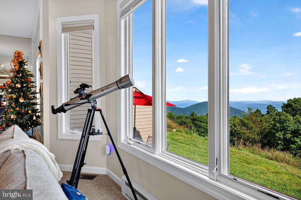 1822 HIGH RIDGE CT CONDOS COURT