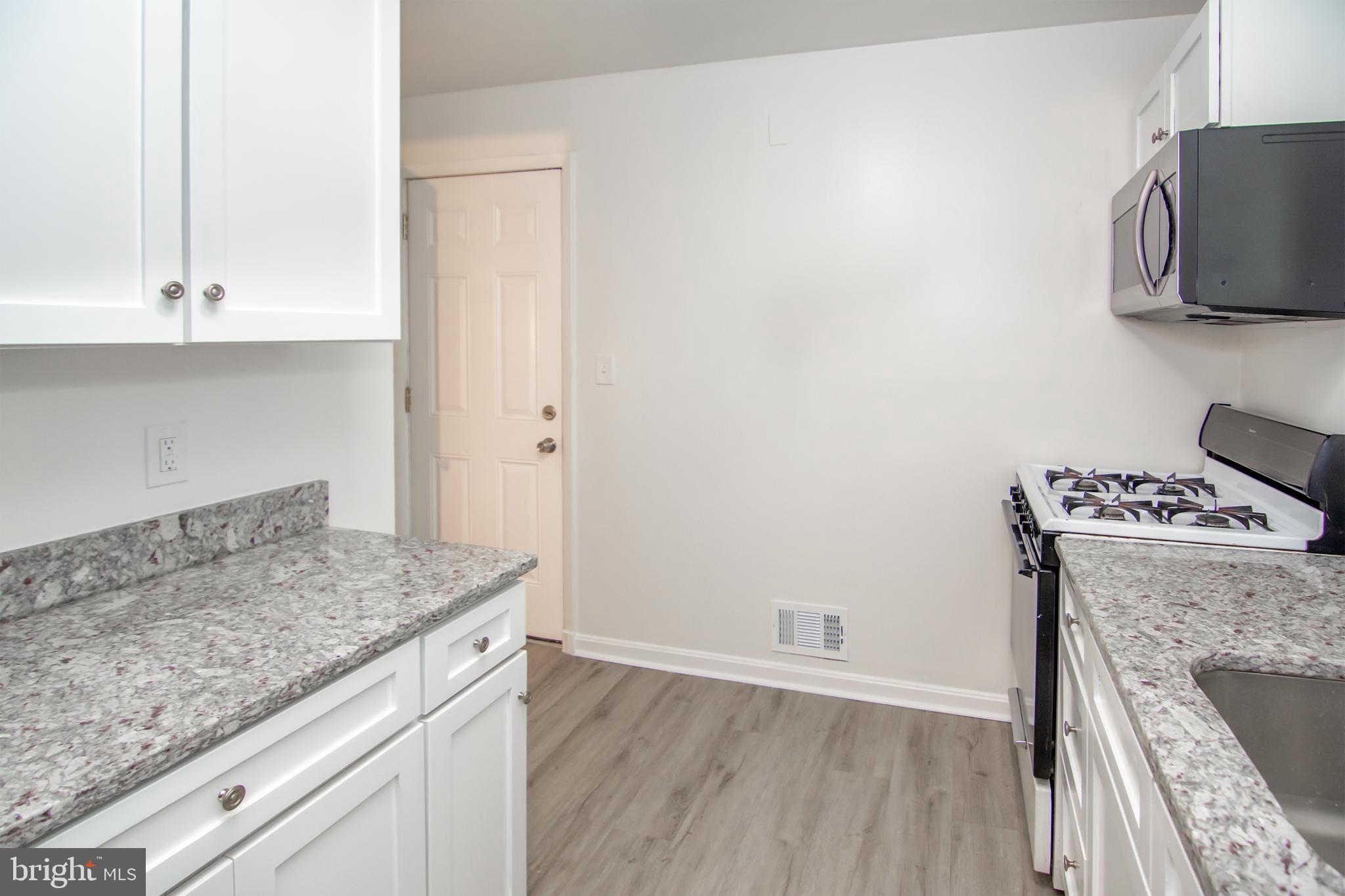 GARDENVILLE - Residential