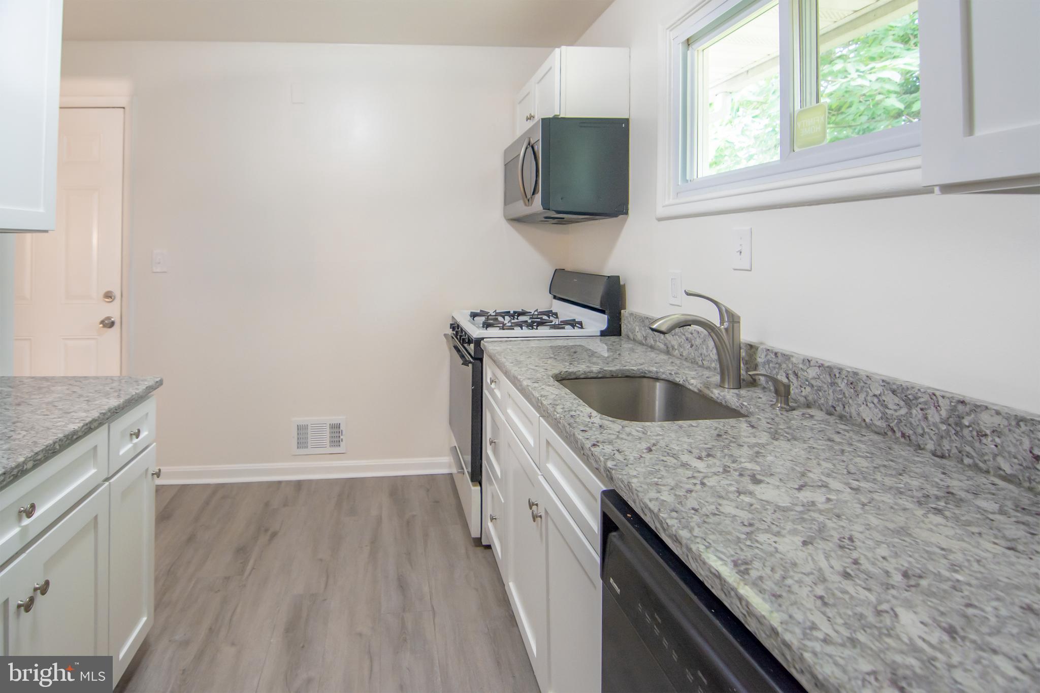 GARDENVILLE - Residential