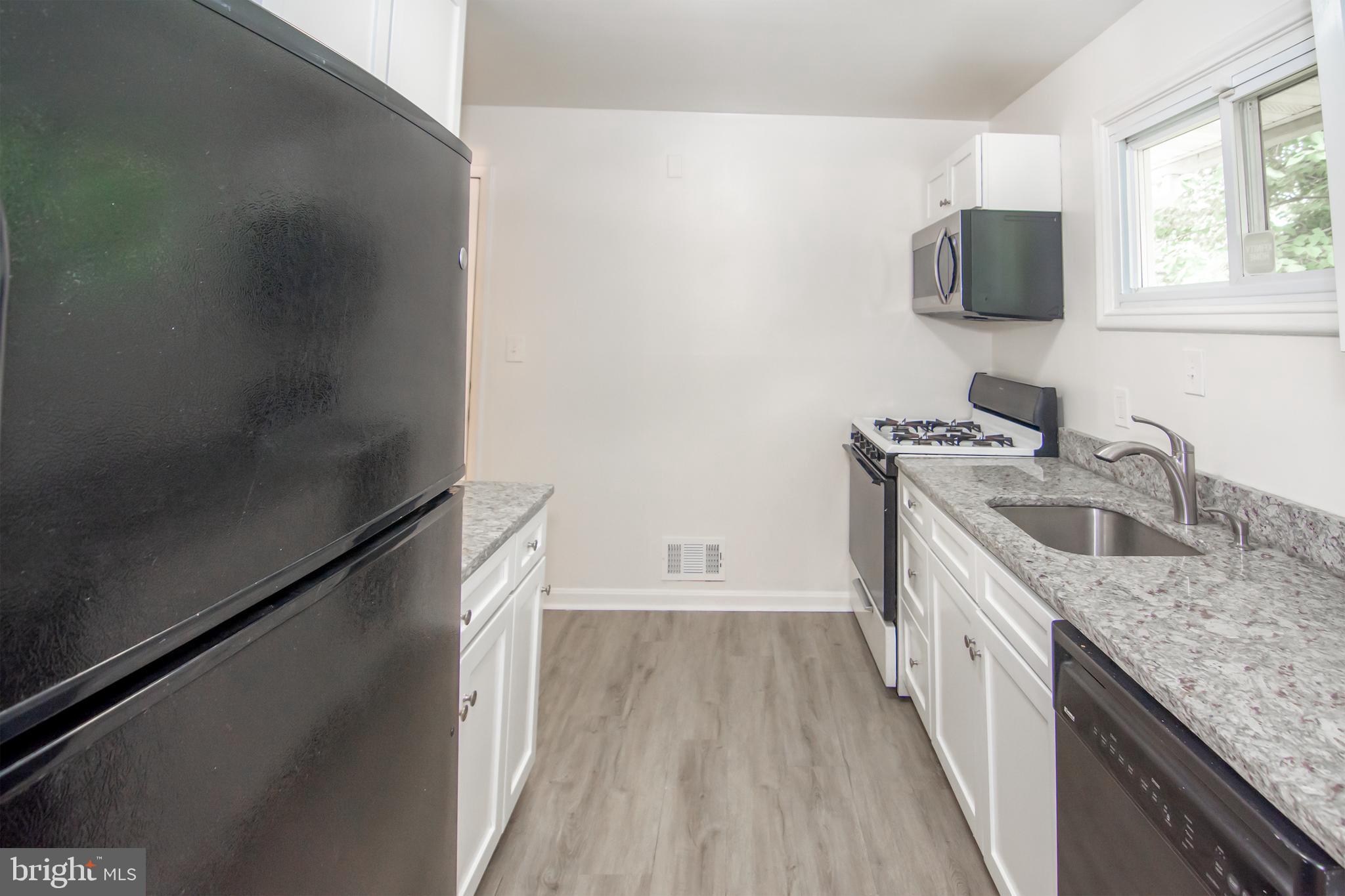 GARDENVILLE - Residential