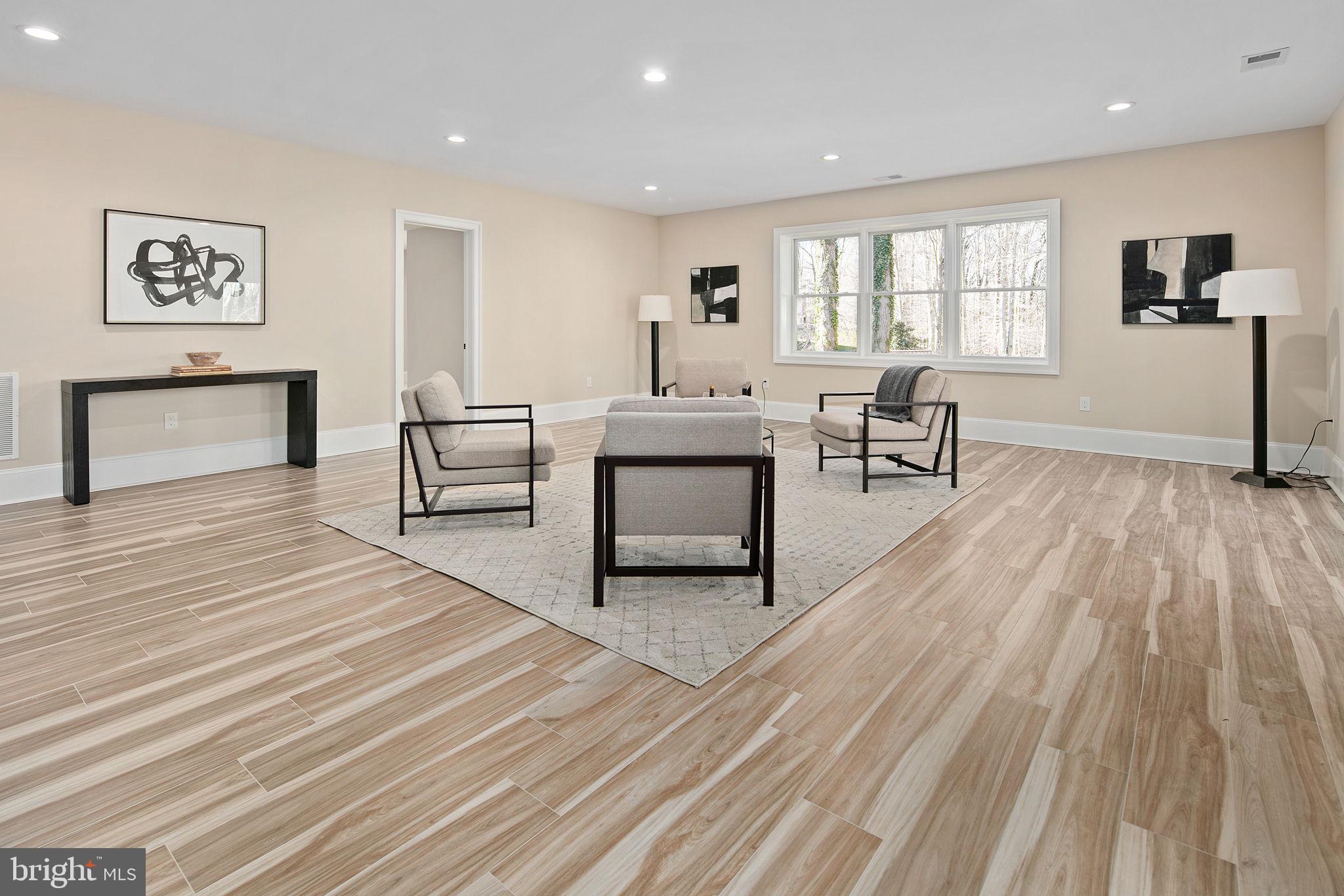 MC ADAMS HILLBROOK - Residential