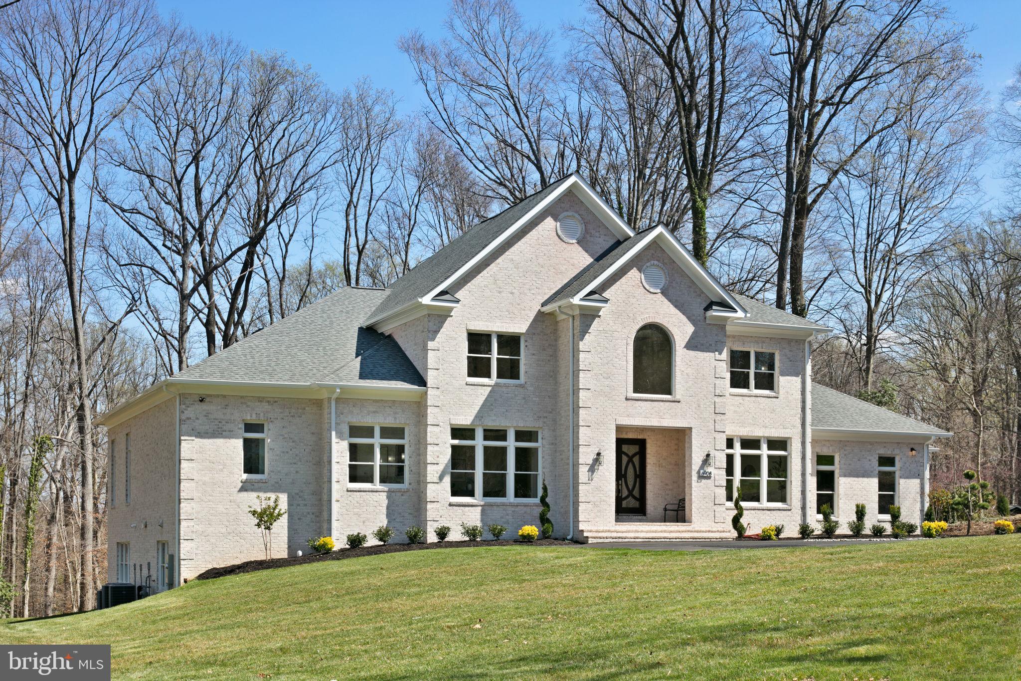 MC ADAMS HILLBROOK - Residential