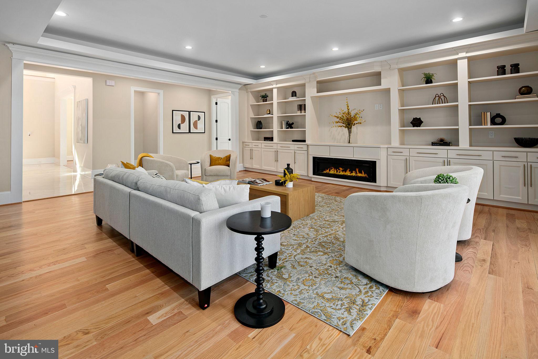 MC ADAMS HILLBROOK - Residential