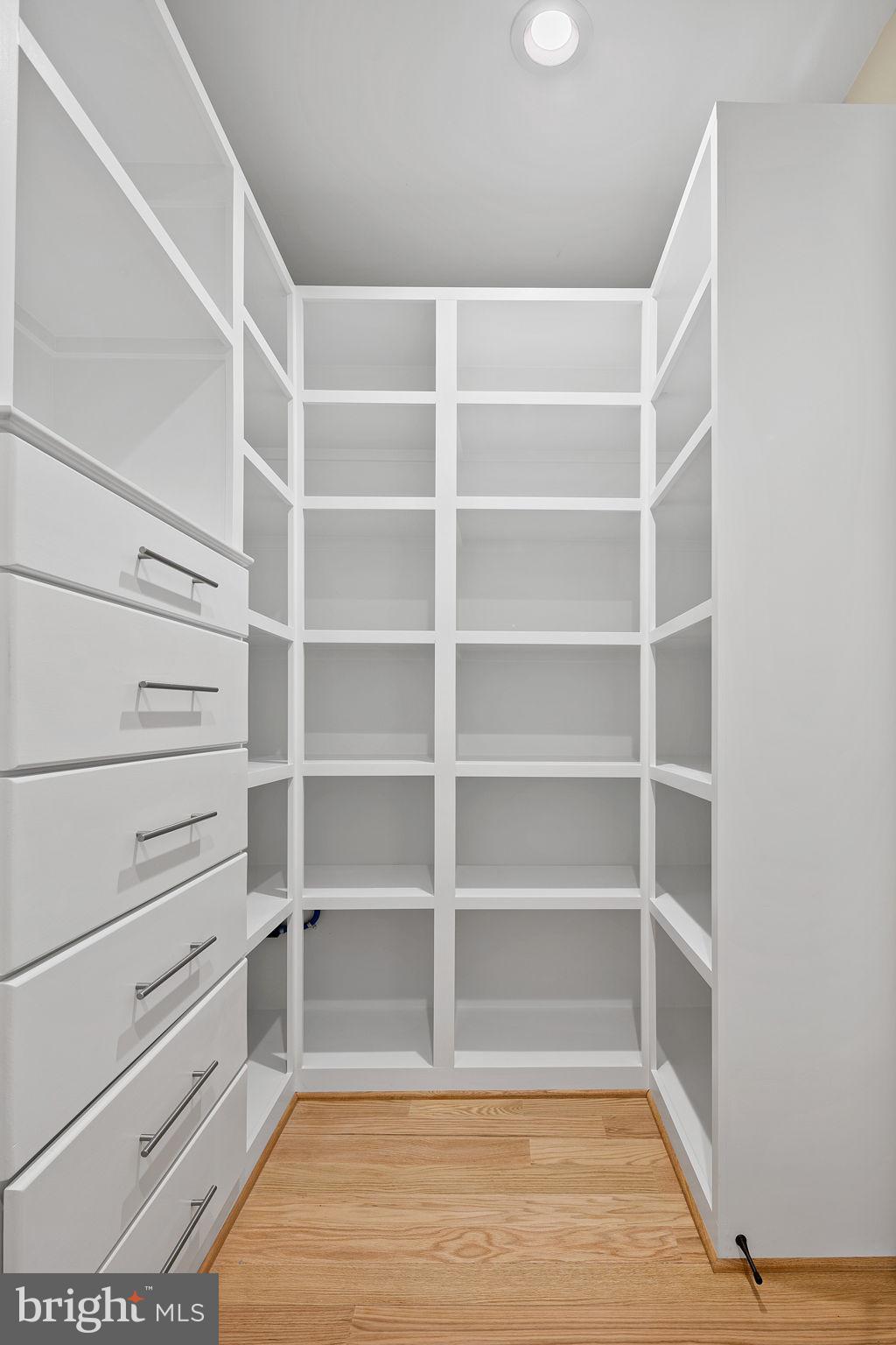 MC ADAMS HILLBROOK - Residential