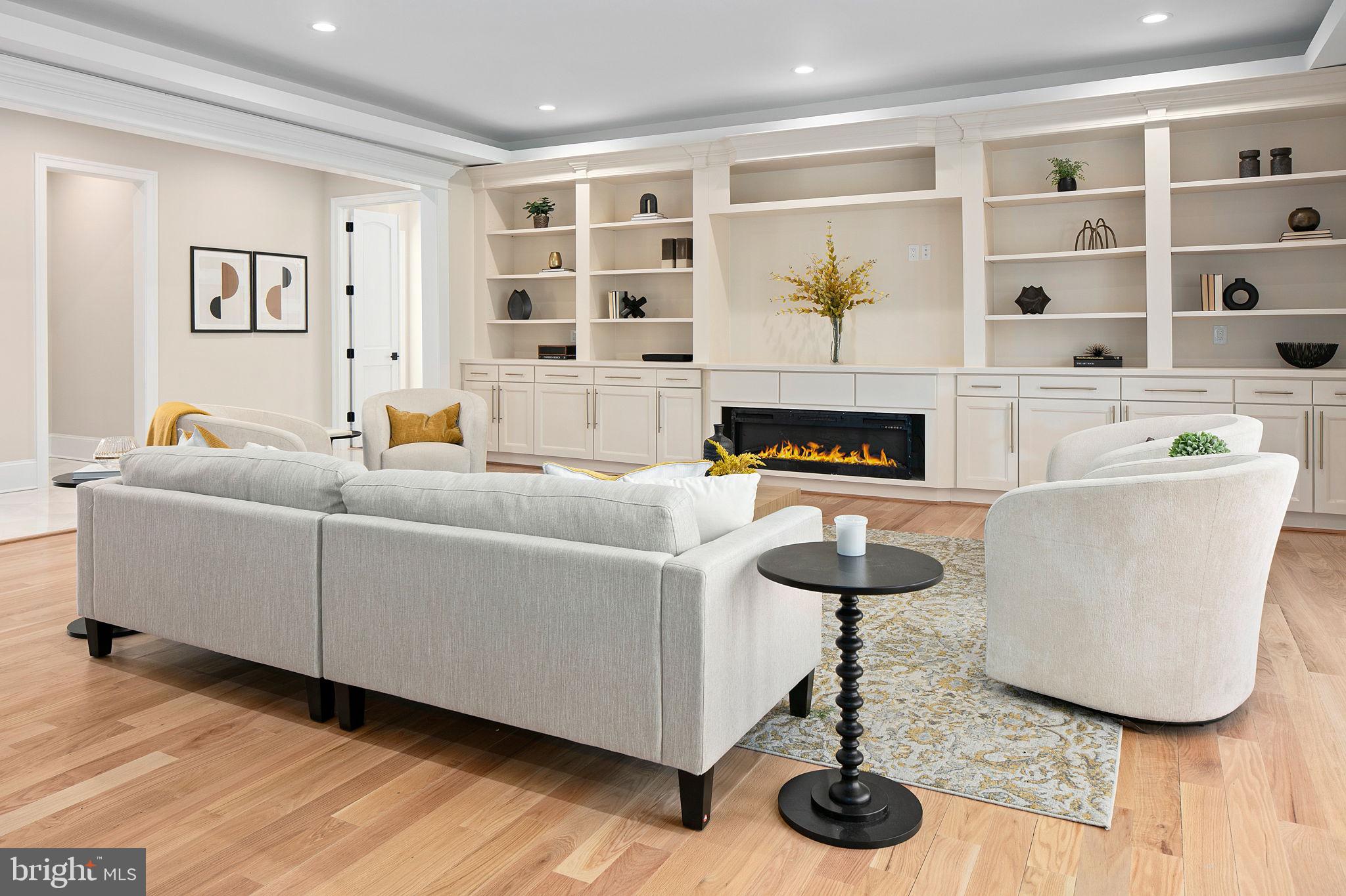 MC ADAMS HILLBROOK - Residential