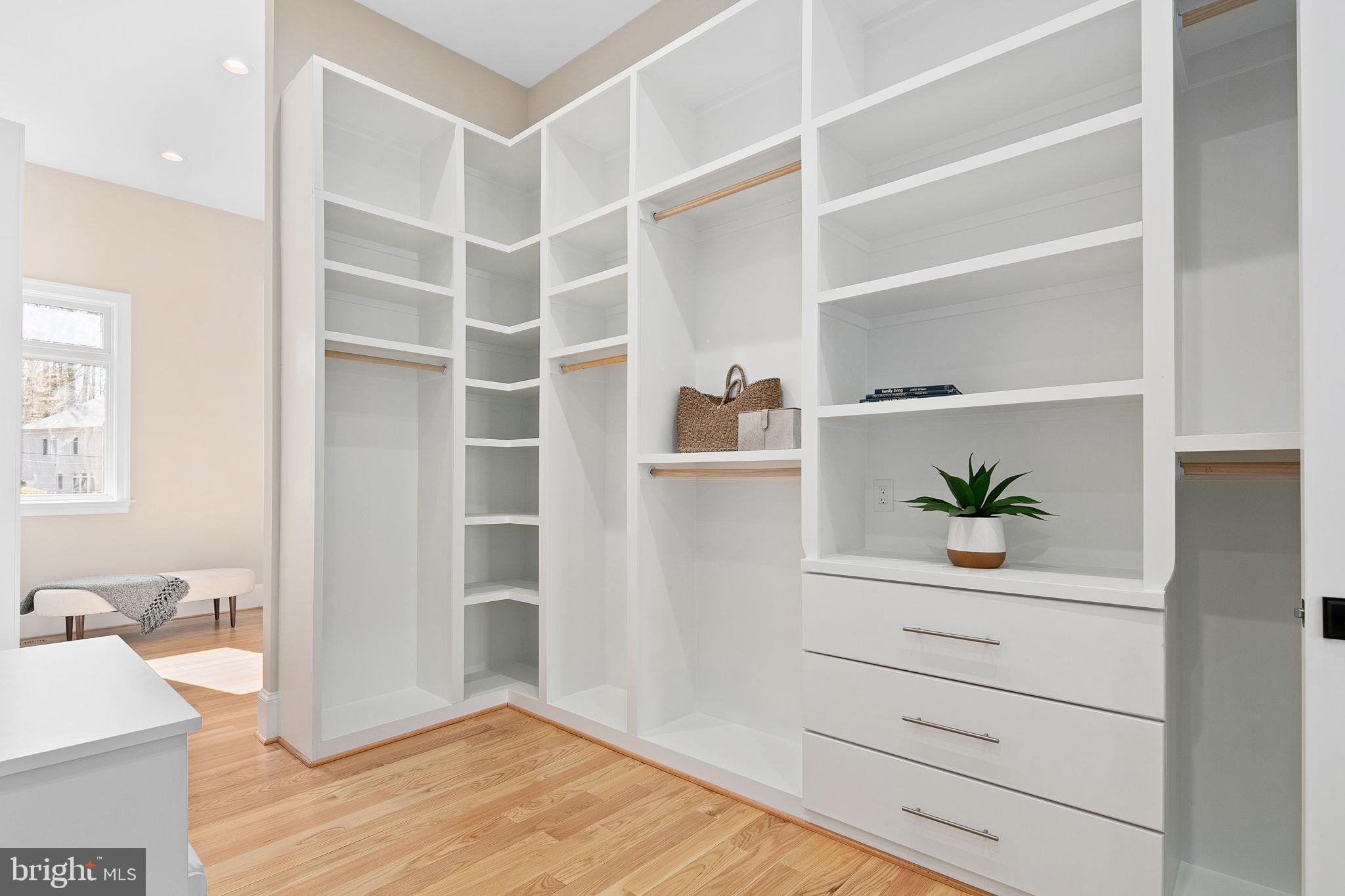 MC ADAMS HILLBROOK - Residential