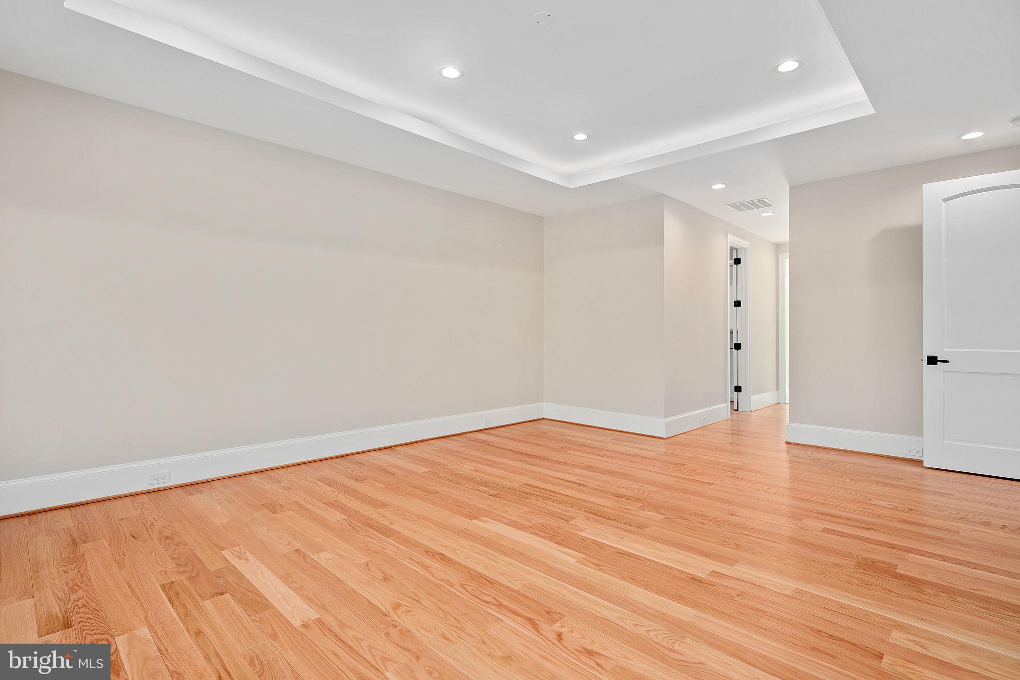 MC ADAMS HILLBROOK - Residential