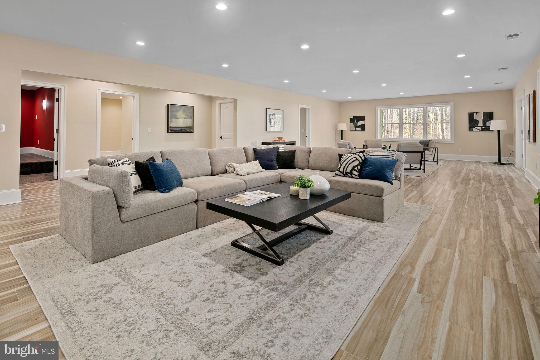 MC ADAMS HILLBROOK - Residential